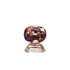 カラーシフトマラヤガーネット(宝石名ガーネット)タンザニア産 識別済 1.34ct / 6.8x5.3mm前後 [260415011]