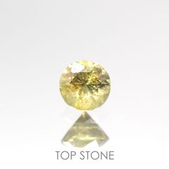 パラサイティックペリドット(宝石名ペリドット/起源パラサイト) 採取地：ロシア 0.078ct 日独鑑付[210812867]2.5×2.5mm前後