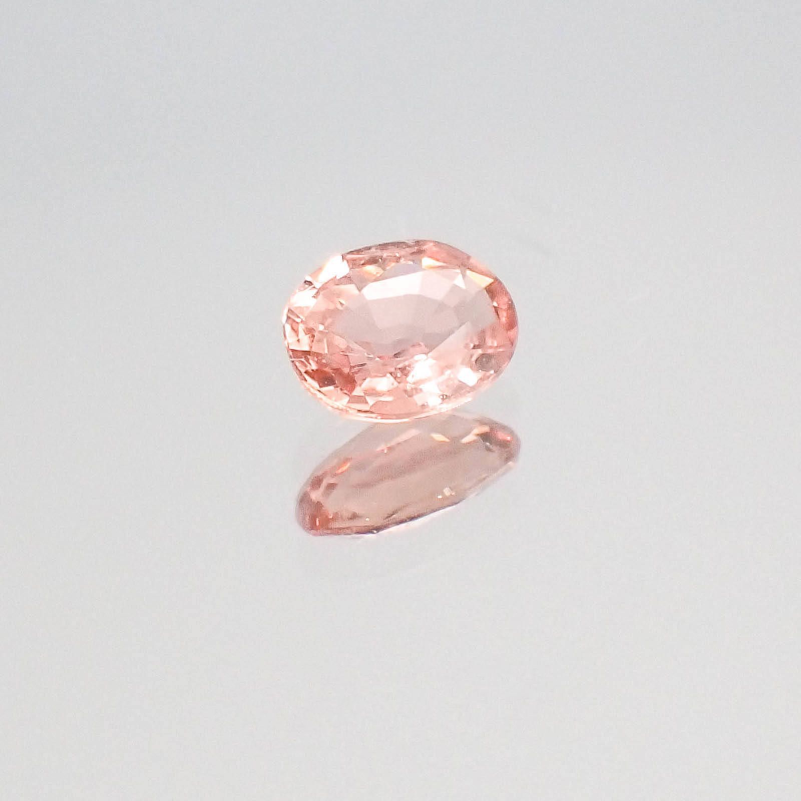 パパラチャサファイア スリランカ産 0.27ct CGL鑑付[20062891]4.6×3.9mm前後