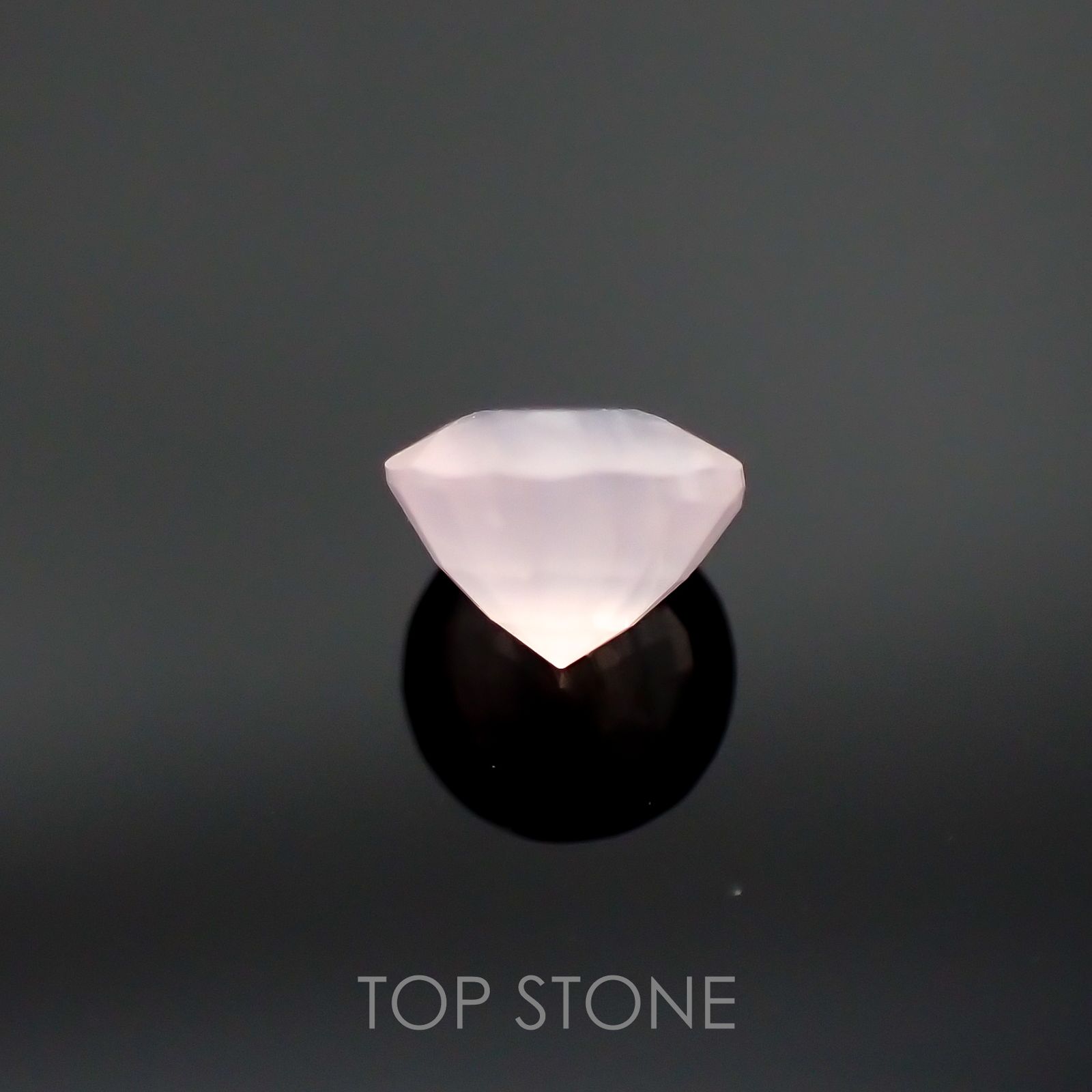ピンクスミソナイト メキシコ産 ルース 0.61ct[210811456]4.6×4.5mm前後