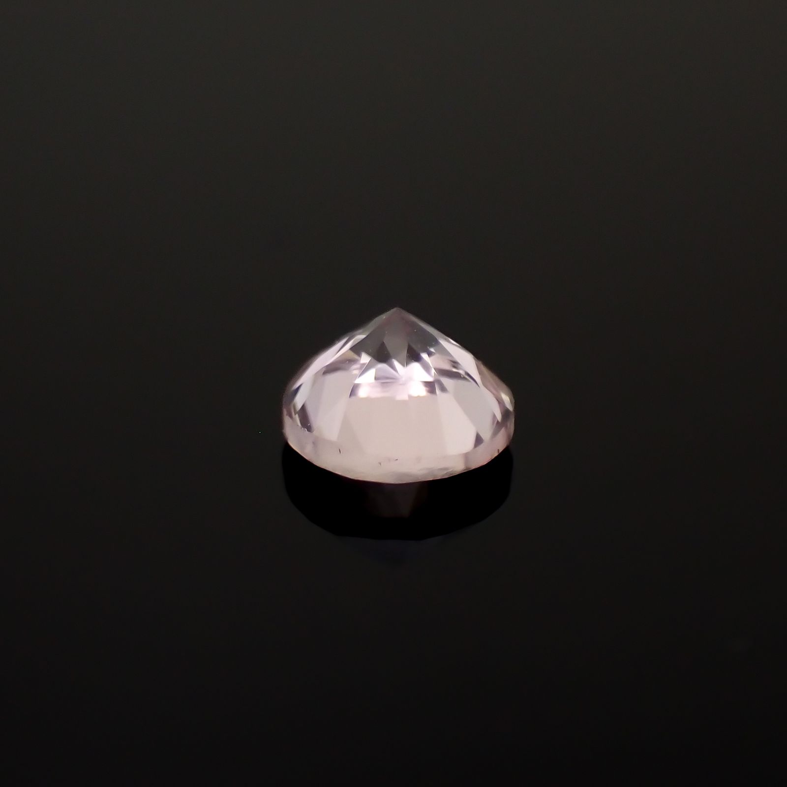 ドラゴンガーネット タンザニア産 0.27ct[230421444]3.6x3.6mm前後