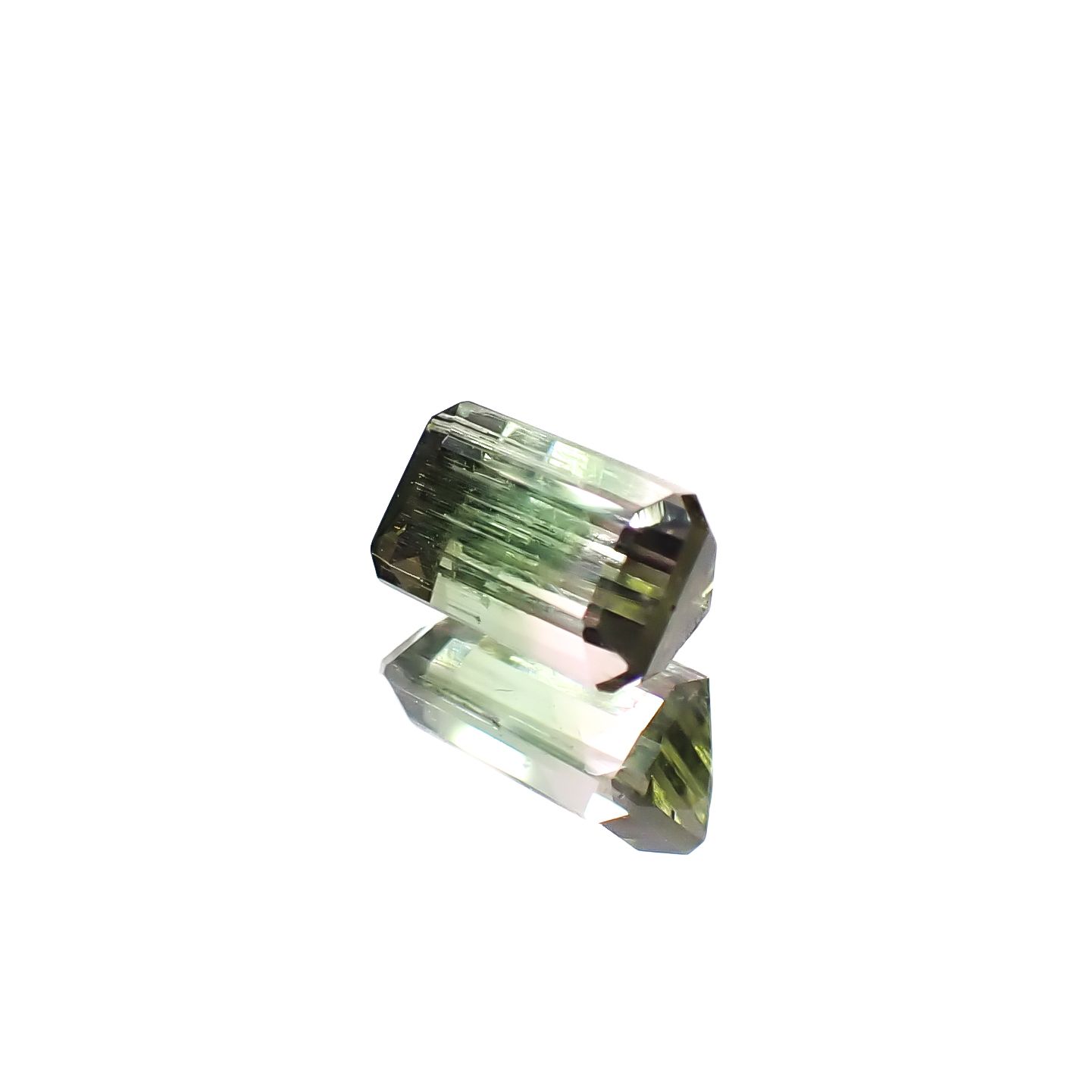 バイカラートルマリン アフガニスタン産 0.73ct[240929143]6.4x3.7mm前後
