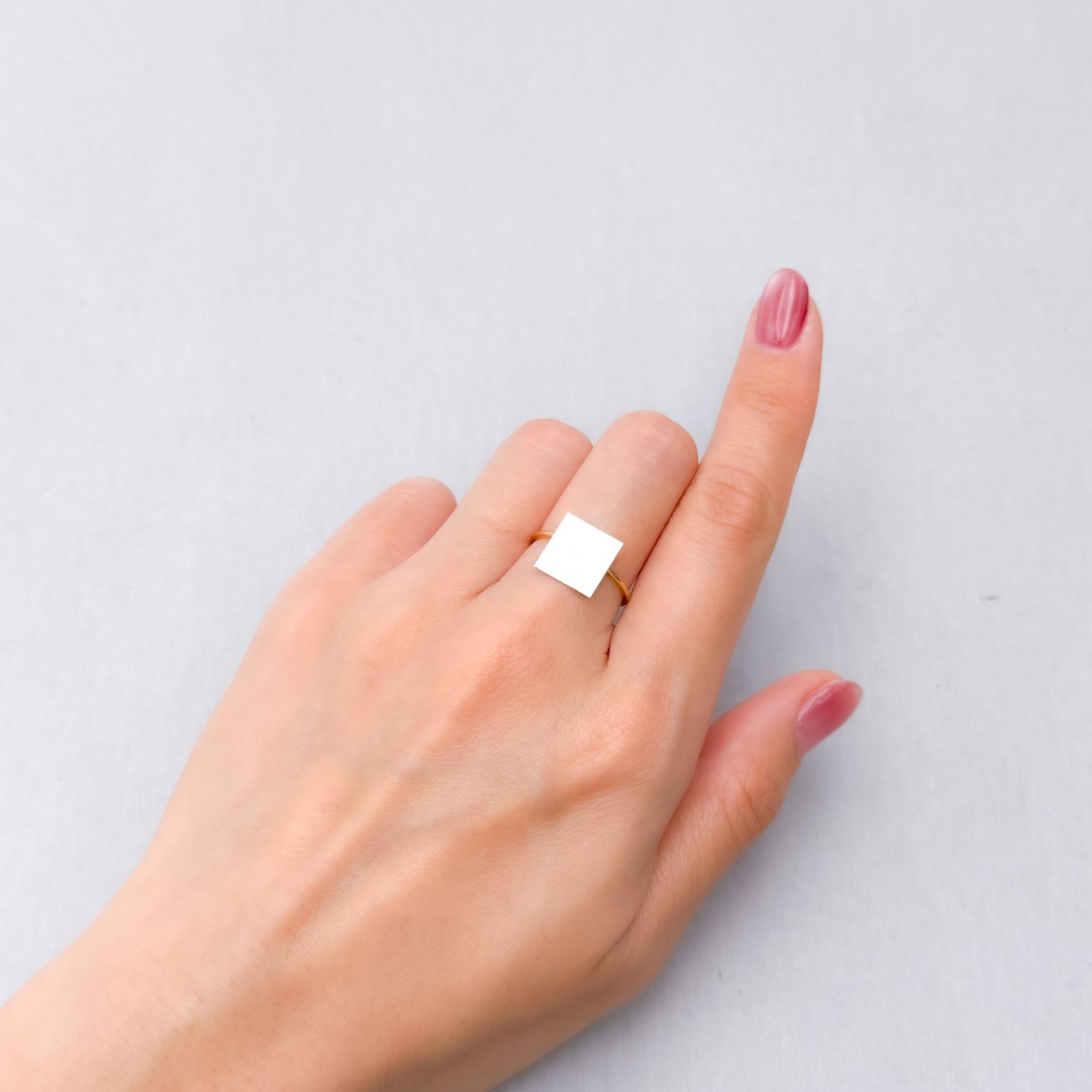 アルタイ隕石 発見地：中国 1.85ct [250129812]10.1x10mm前後