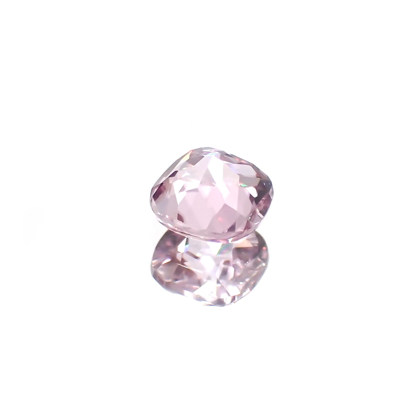 カラーシフト ピンクダイアスポア(宝石名ダイアスポア) アフガニスタン産 0.52ct 識別済[210912424]4.8×4.8mm前後