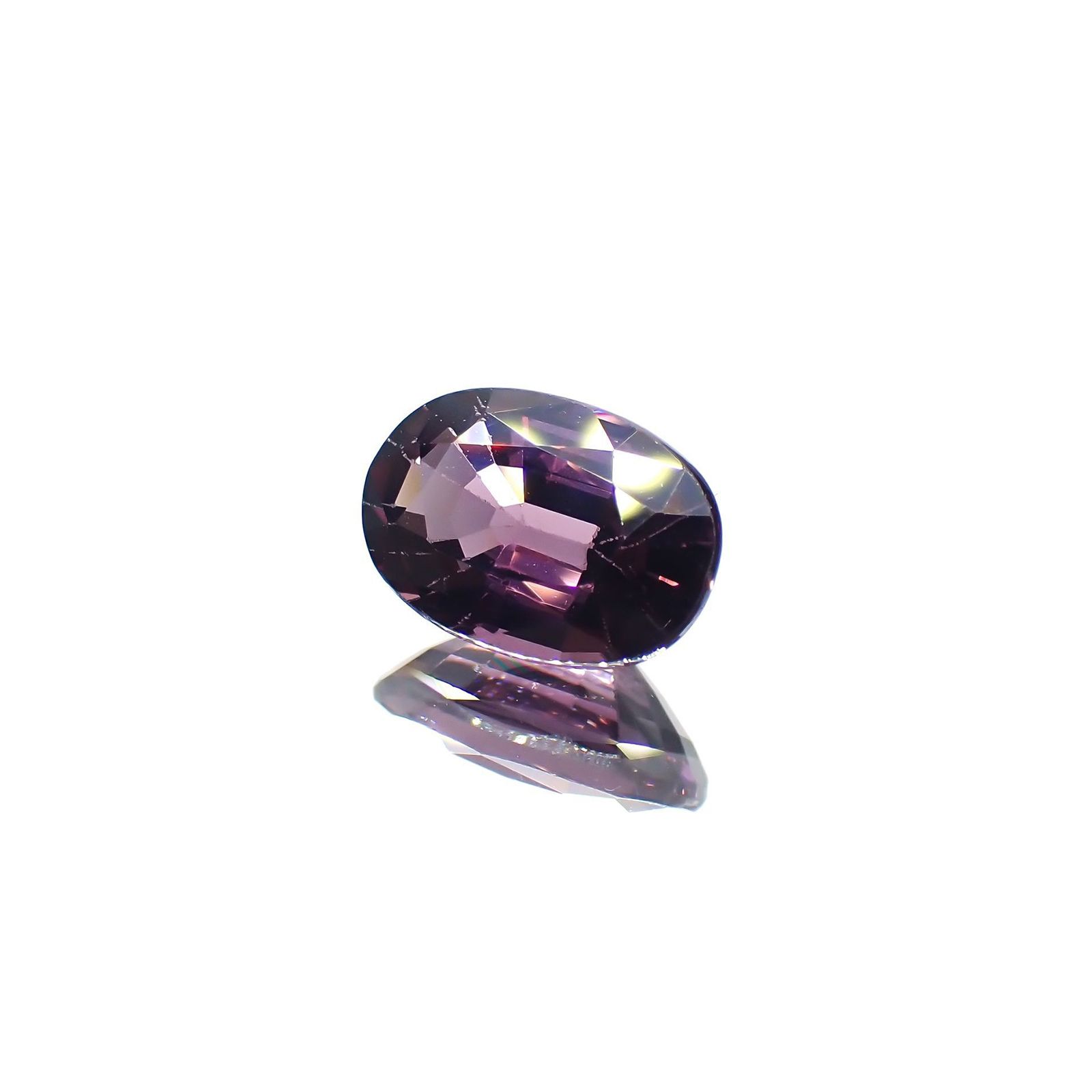 パープルスピネル(宝石名スピネル)ビルマ産 識別済 1.96ct / 9.1x6.4mm前後 [231124301]
