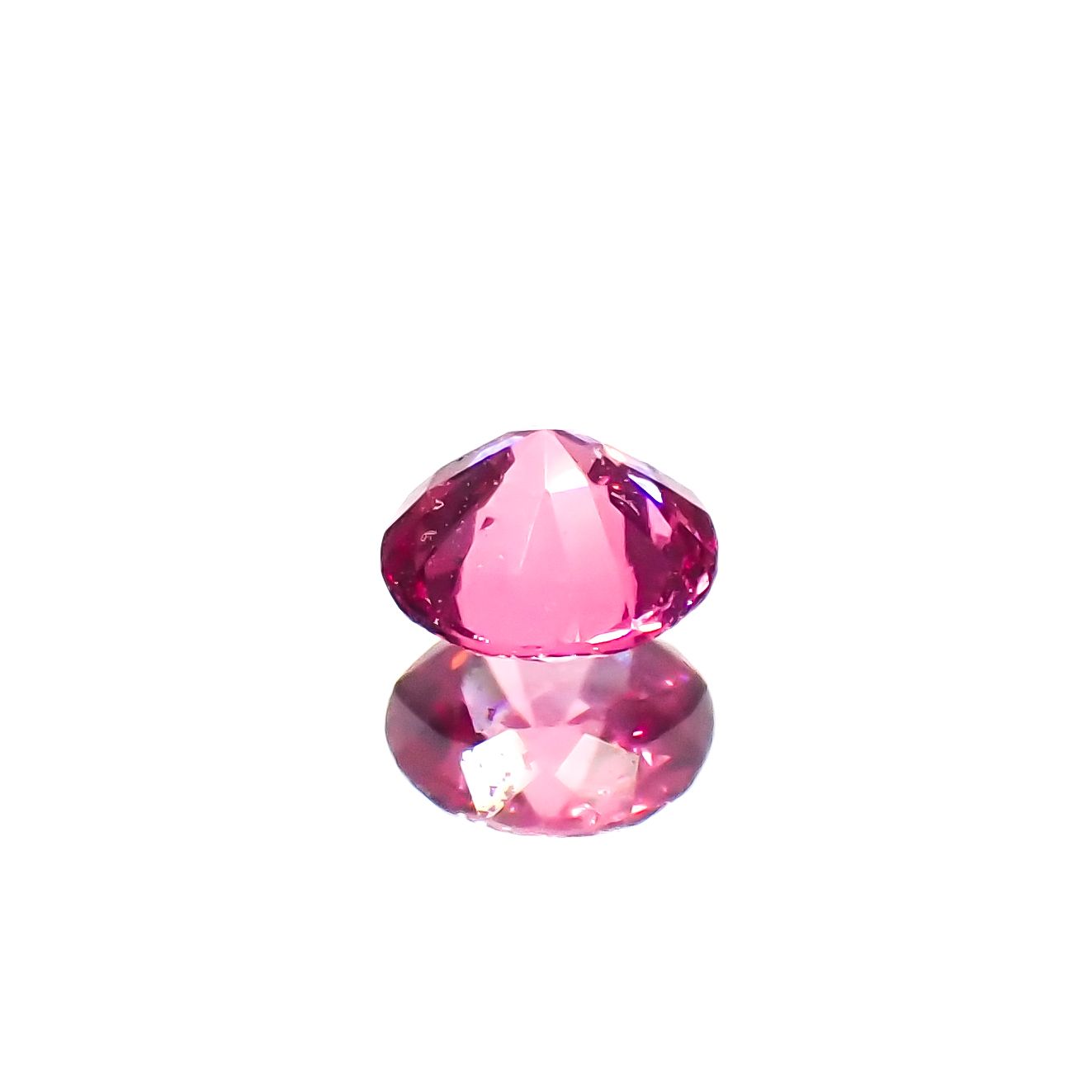 ホットピンクスピネル タンザニア産 0.21ct[231224509]3.6x3.5mm前後