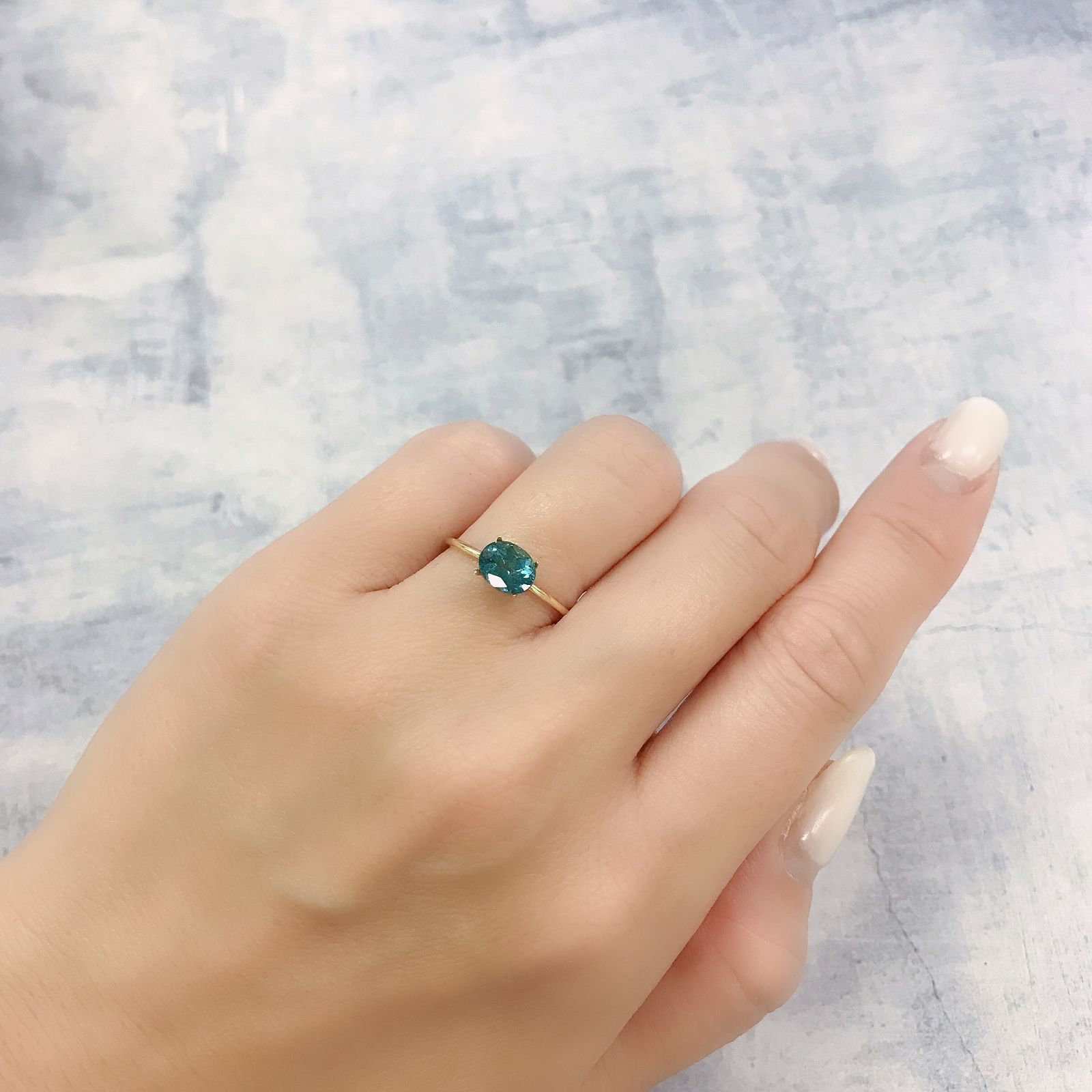 ブルーグリーンアパタイト(宝石名アパタイト)マダガスカル産 1.02ct 識別済[220616655]7x5.6mm前後