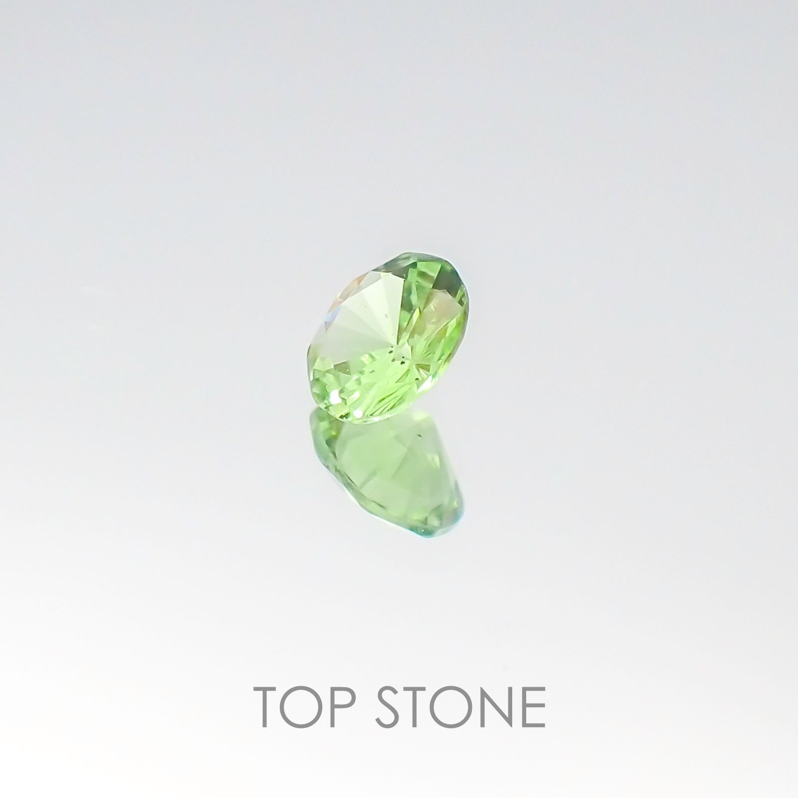 ミントガーネット ケニア産 ルース 0.23ct[20106114]4×4mm前後