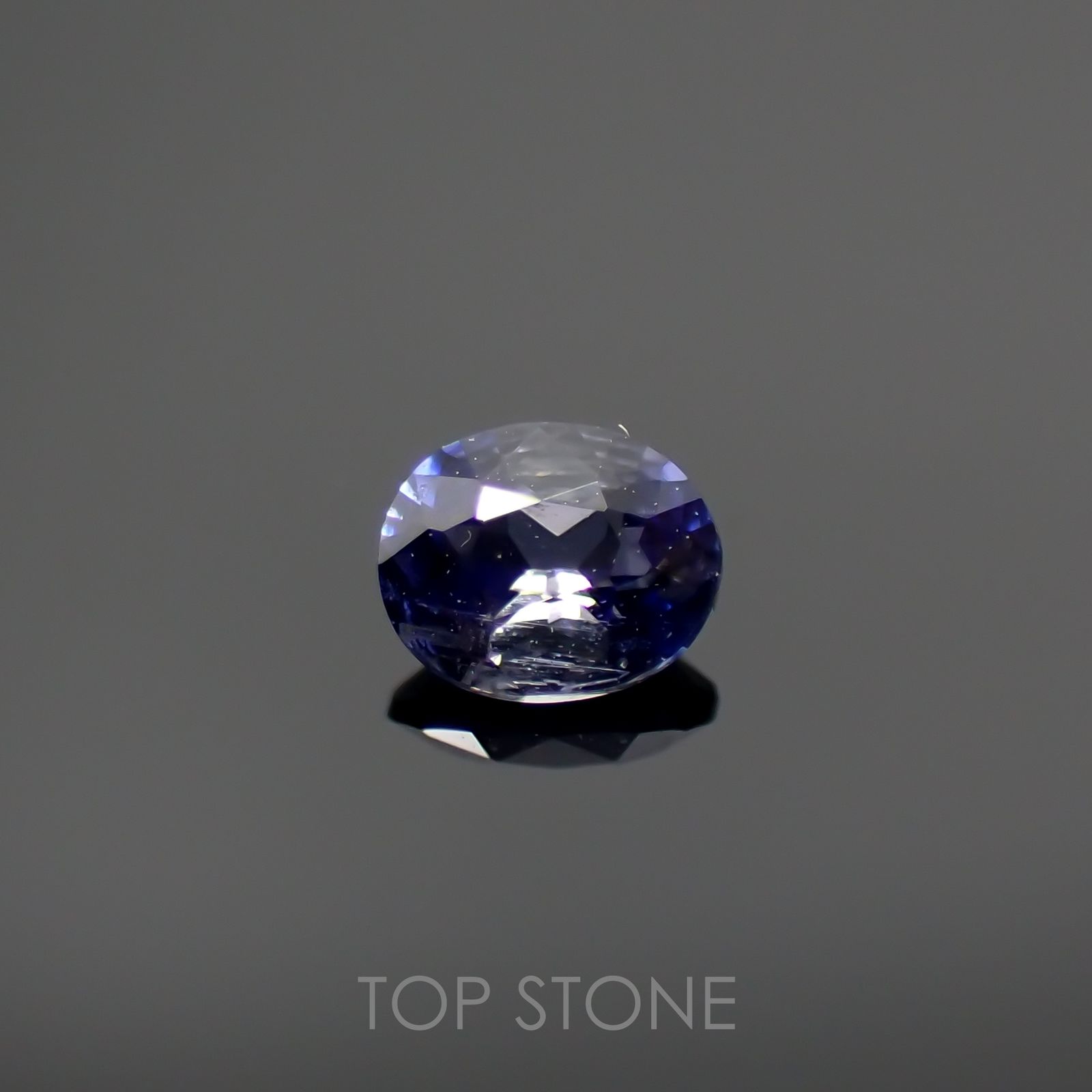 デュモルチェライト(宝石名デュモルチェライト) マダガスカル産 0.120ct ソ付(彩珠)[210711701]3.3×2.8mm前後