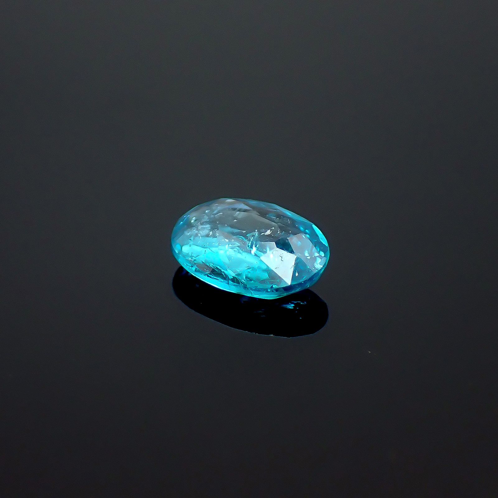 パライバトルマリン(宝石名トルマリン/別名パライバ・トルマリン)エチオピア産 GIA鑑付 0.41ct / 6.16x4.2mm前後 [260933196]