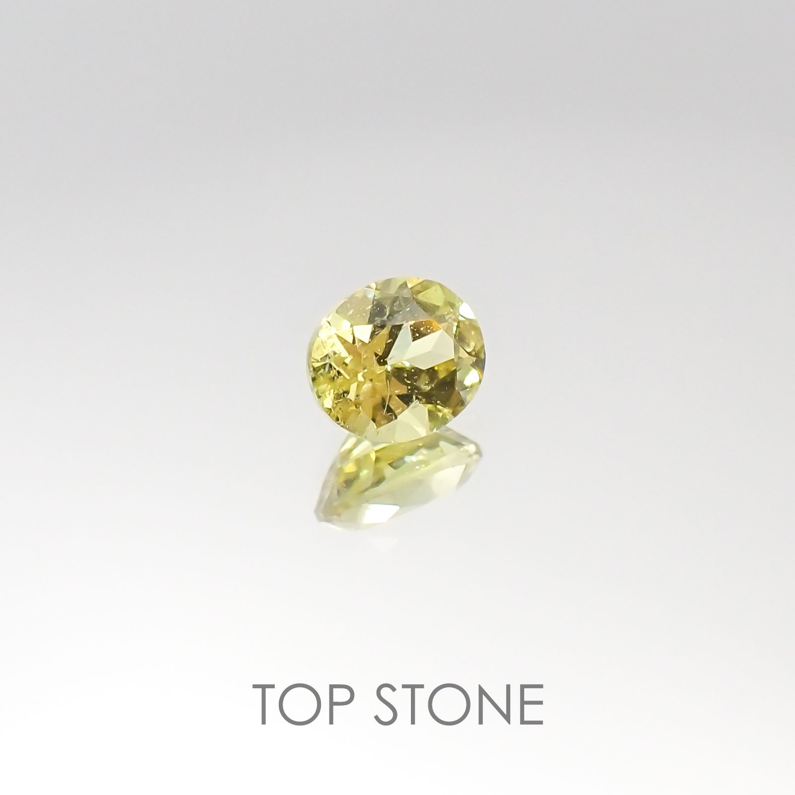 マリガーネット(宝石名ガーネット) マリ共和国産 0.46ct 識別済[20095653]4.9×4.1mm前後