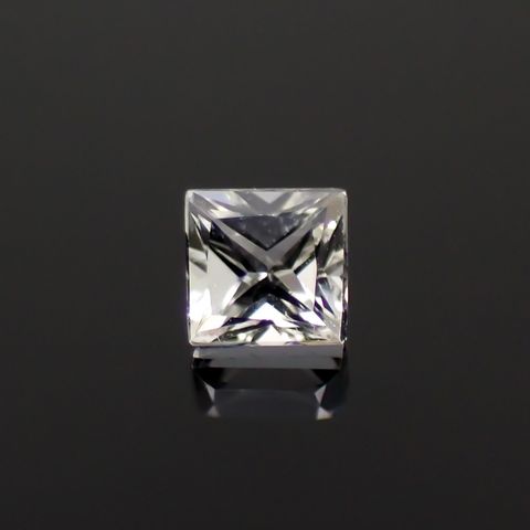◇プリンセスカット◇リューコガーネット ビルマ産 0.10ct[230923364]2.4x2.4mm前後