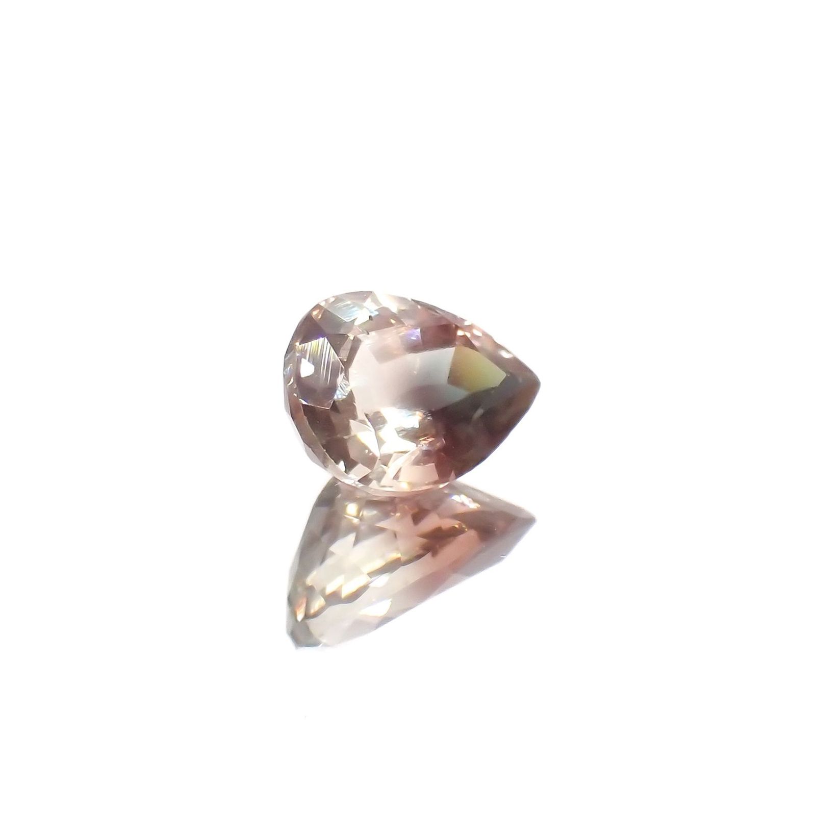 パーティカラーオレゴンサンストーン アメリカ・オレゴン州産 1.17ct / 8x5.9mm前後 [230722843]