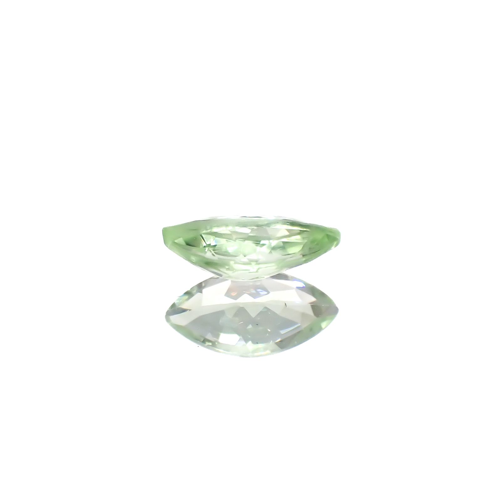 ミントペリドット パキスタン/ノルウェー産 0.59ct[240728560]8x4.1mm前後