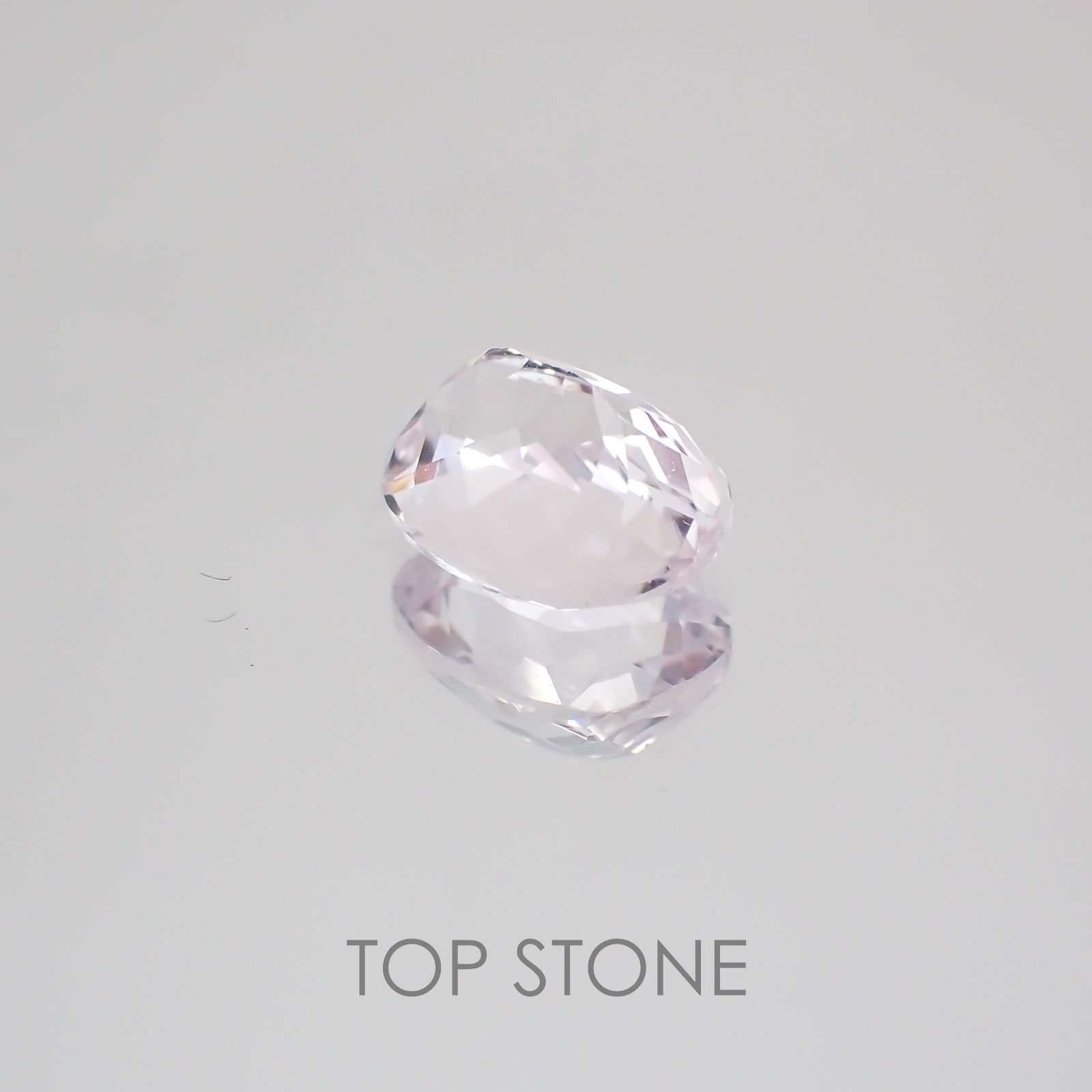 クンツァイト アフガニスタン産 ルース 2.09ct[21029734]8.7×6.7mm前後