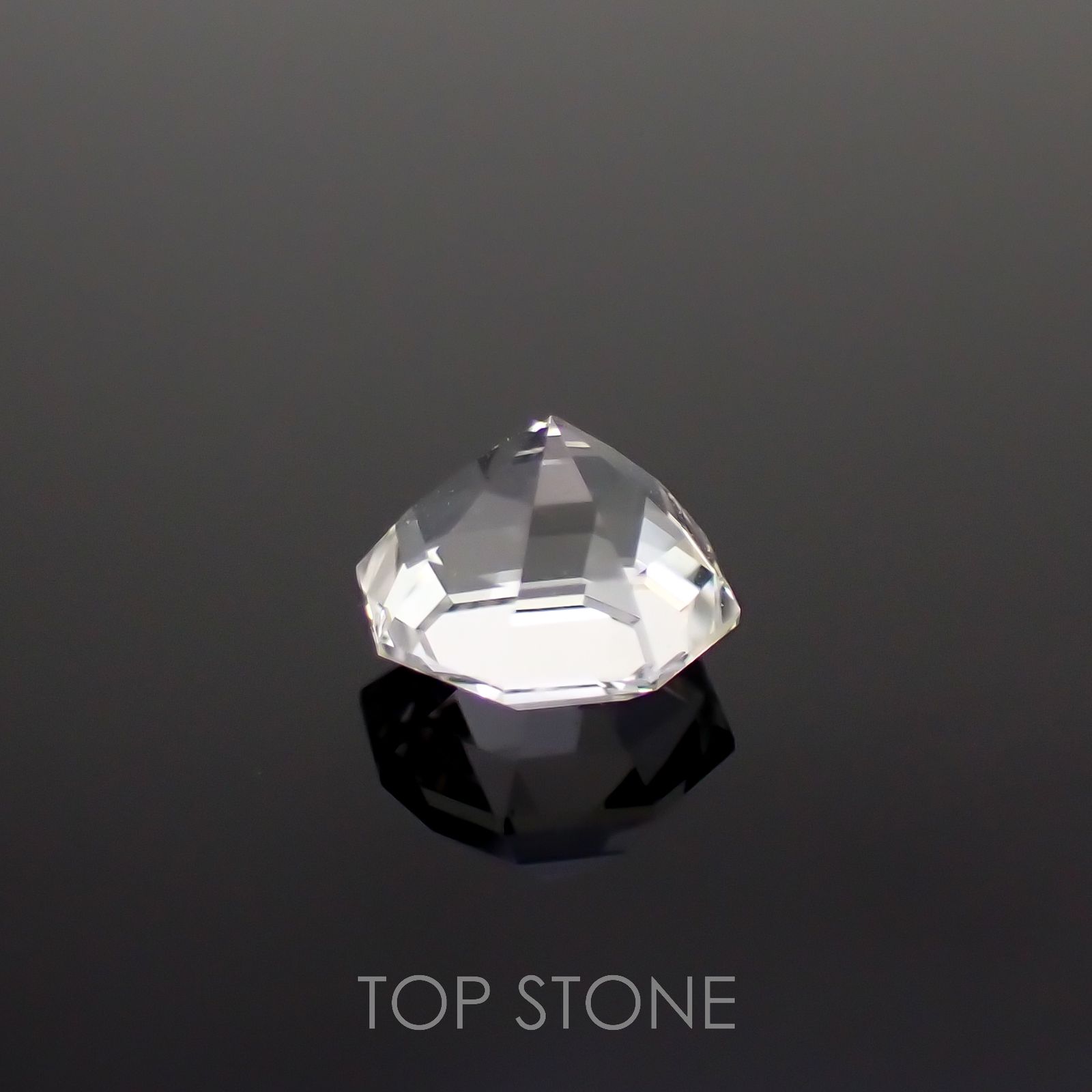 ◇オクタゴンカット◇レムリアンシードクリスタル(保証シール付き) ブラジル産 0.90ct[221018283]6x6mm前後