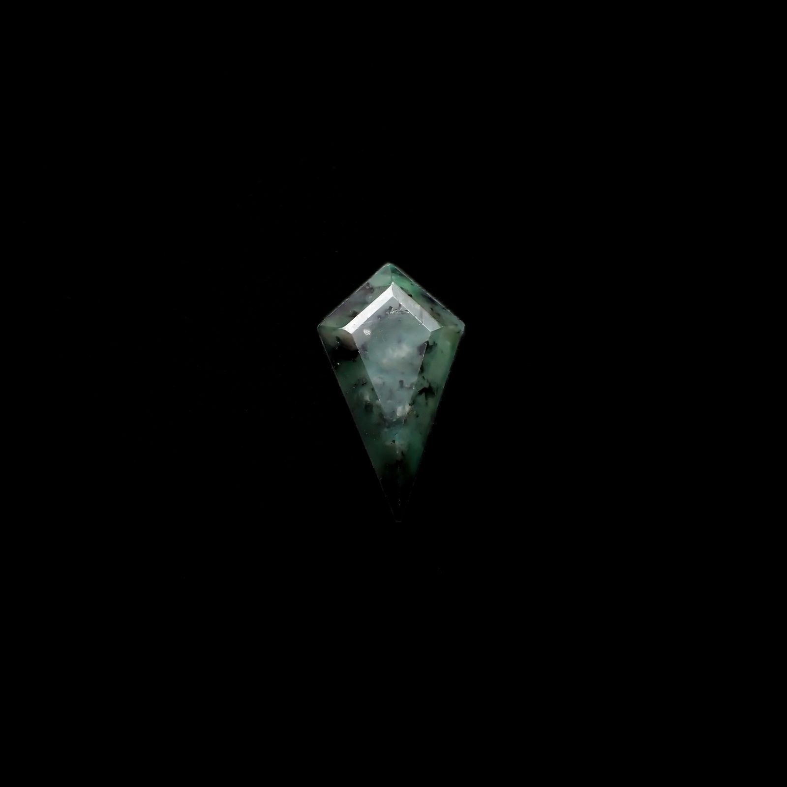 ◇カスタムカット◇エメラルド ブラジル産 3.11ct[240326480]18.2x10.6mm前後
