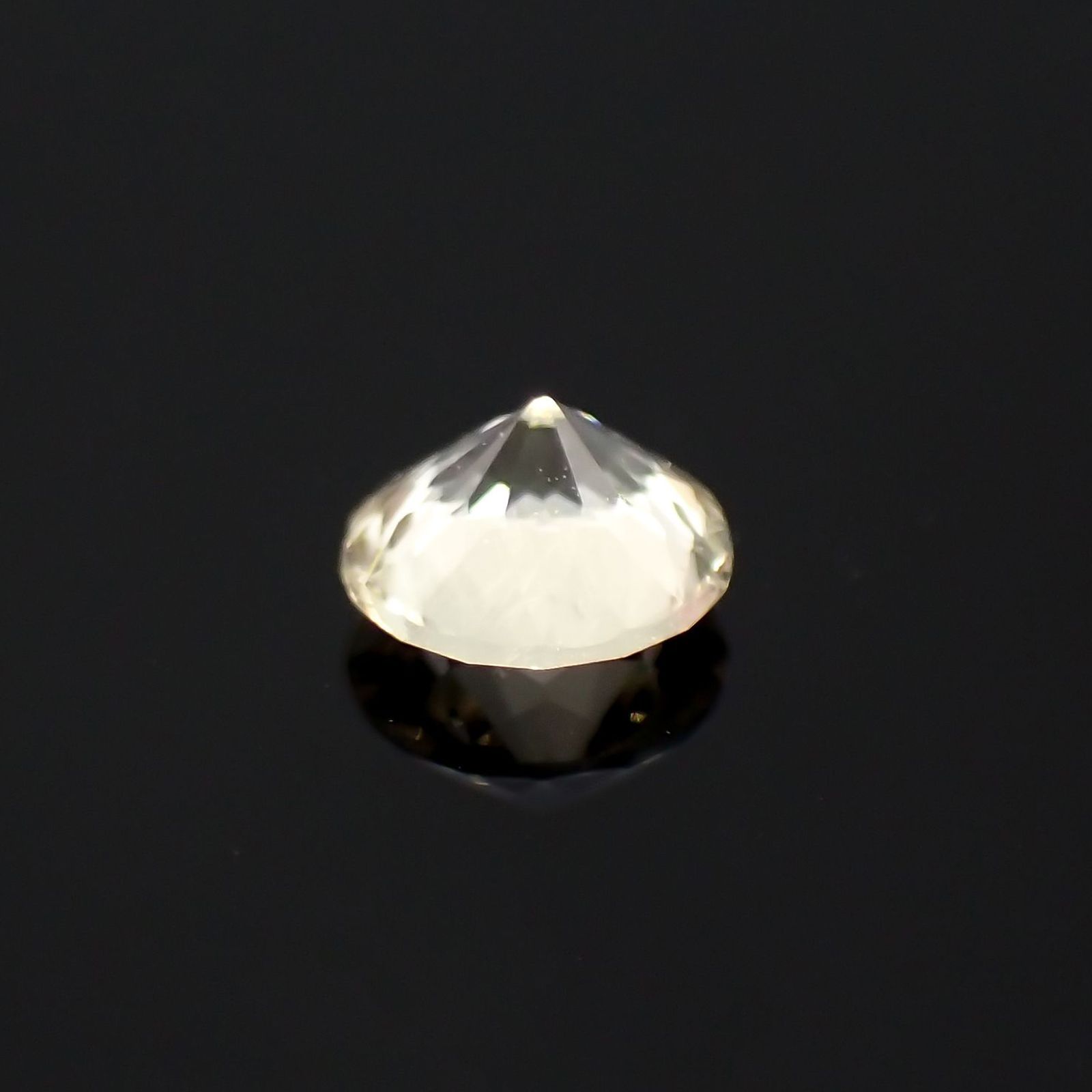 イエローダンビュライト(宝石名イエロー・ダンブライト)タンザニア産 0.11ct 識別済[220918006]3.1x3.1mm前後