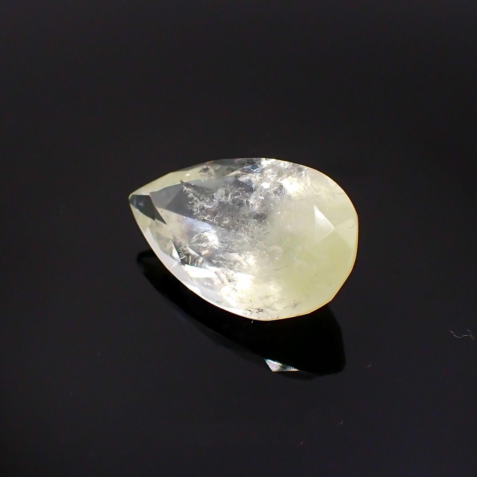 サルファーインクォーツ ブラジル産 8.88ct[231124308]19.5x11.7mm前後