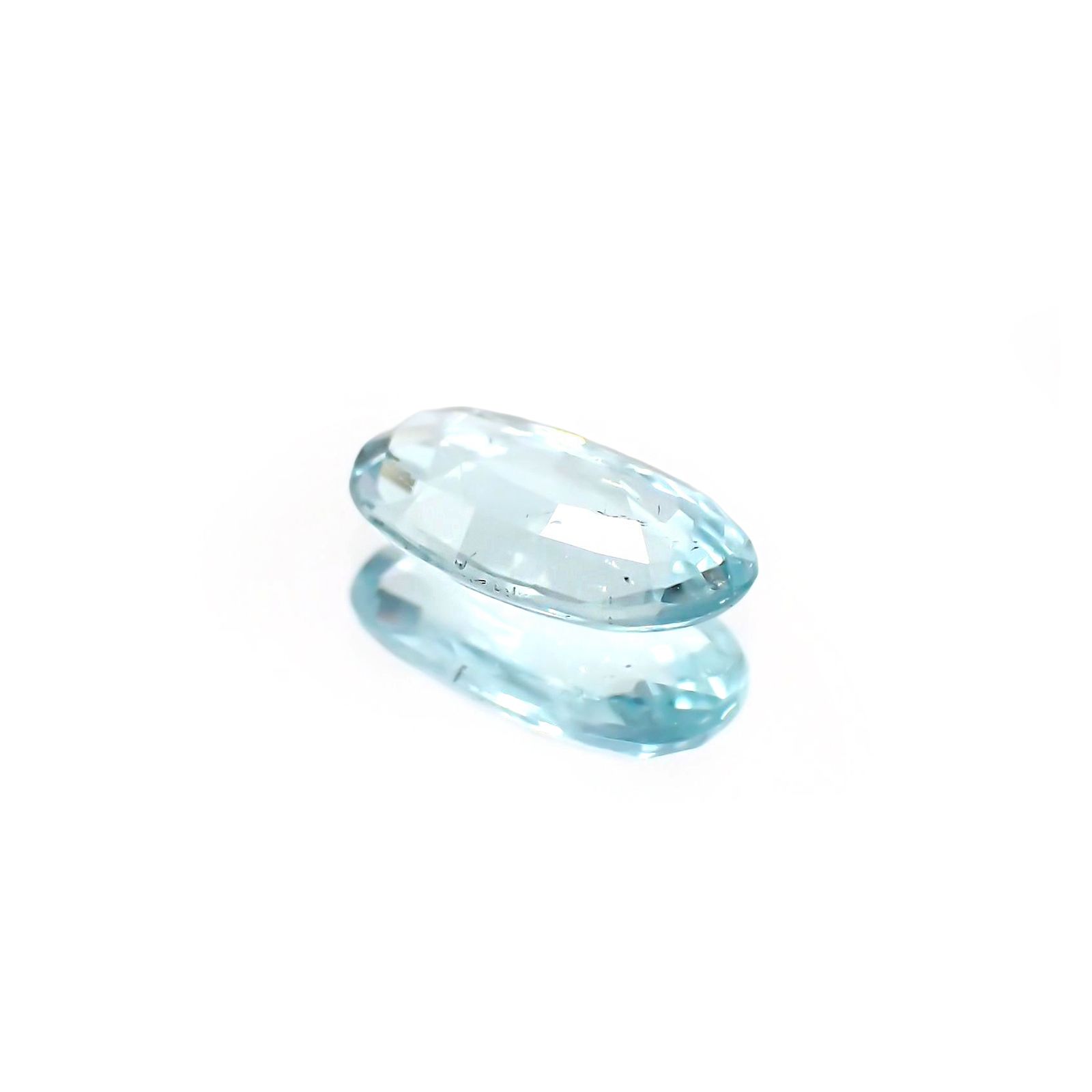 パライバトルマリン(宝石名トルマリン/別名パライバ・トルマリン)モザンビーク産 識別済 0.65ct / 7.9x4.7mm前後 [230421884]