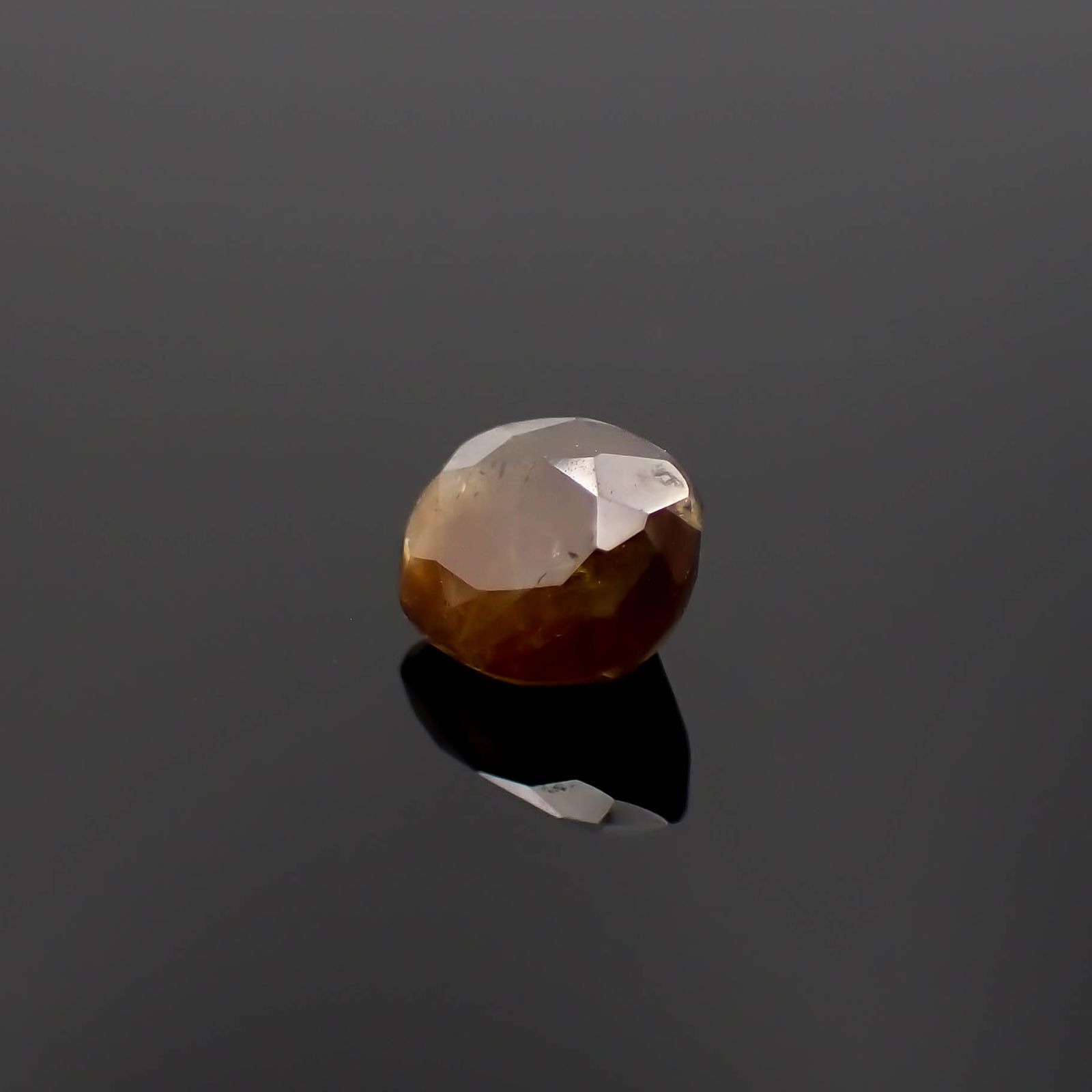 ゴールドシーンサファイア非加熱 ケニア産 1.22ct[230321323]6.3x5.2mm前後