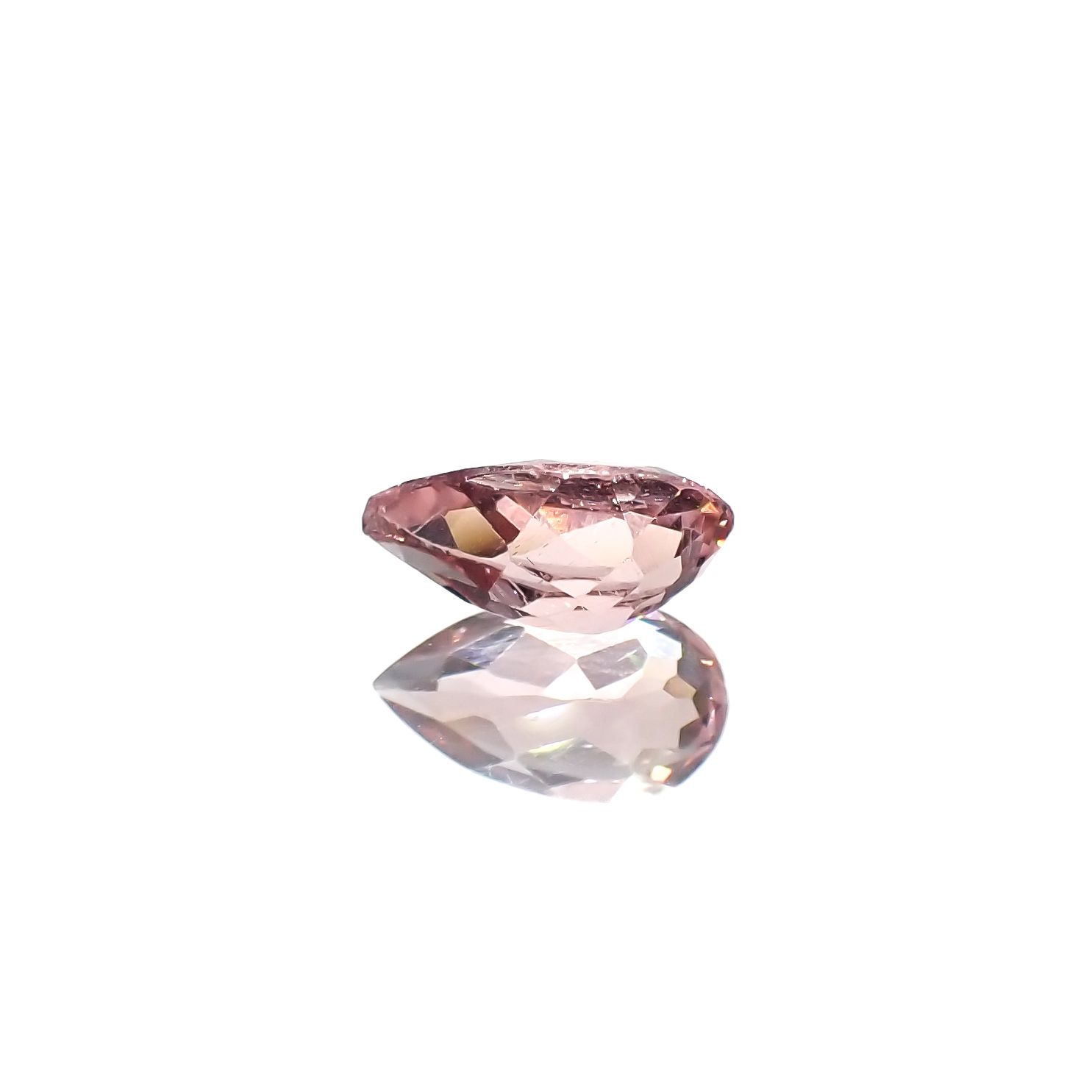 ピンクアパタイト ブラジル産 0.93ct[231224929]8.2x4.7mm前後