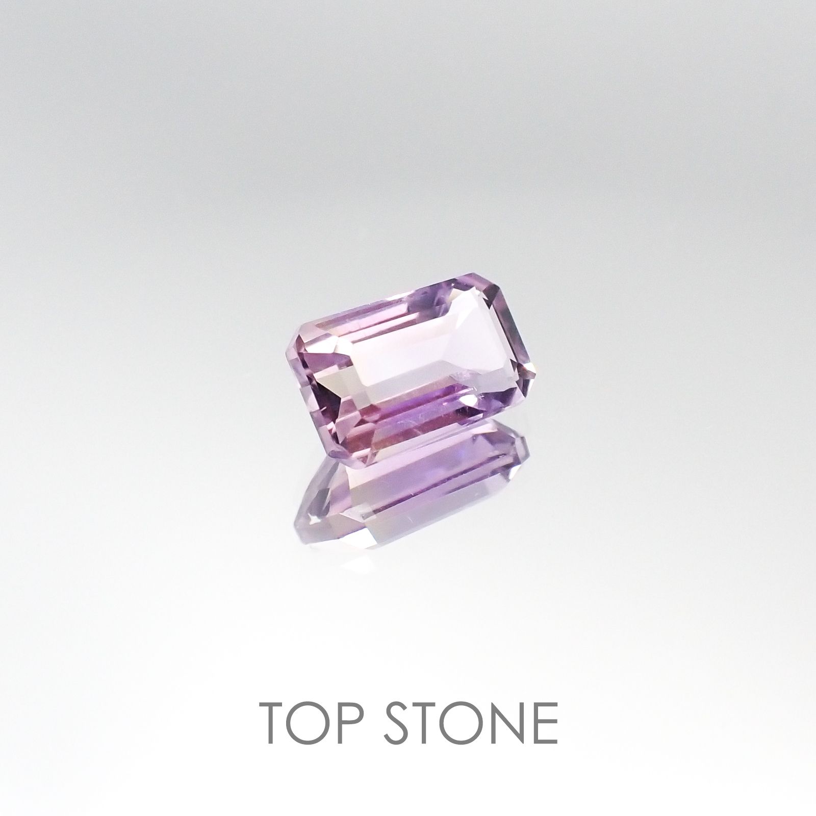 アメトリン(宝石名バイカラー・クォーツ/別名アメトリン) ボリビア産 1.09ct 識別済[20095355]7.8×4.8mm前後