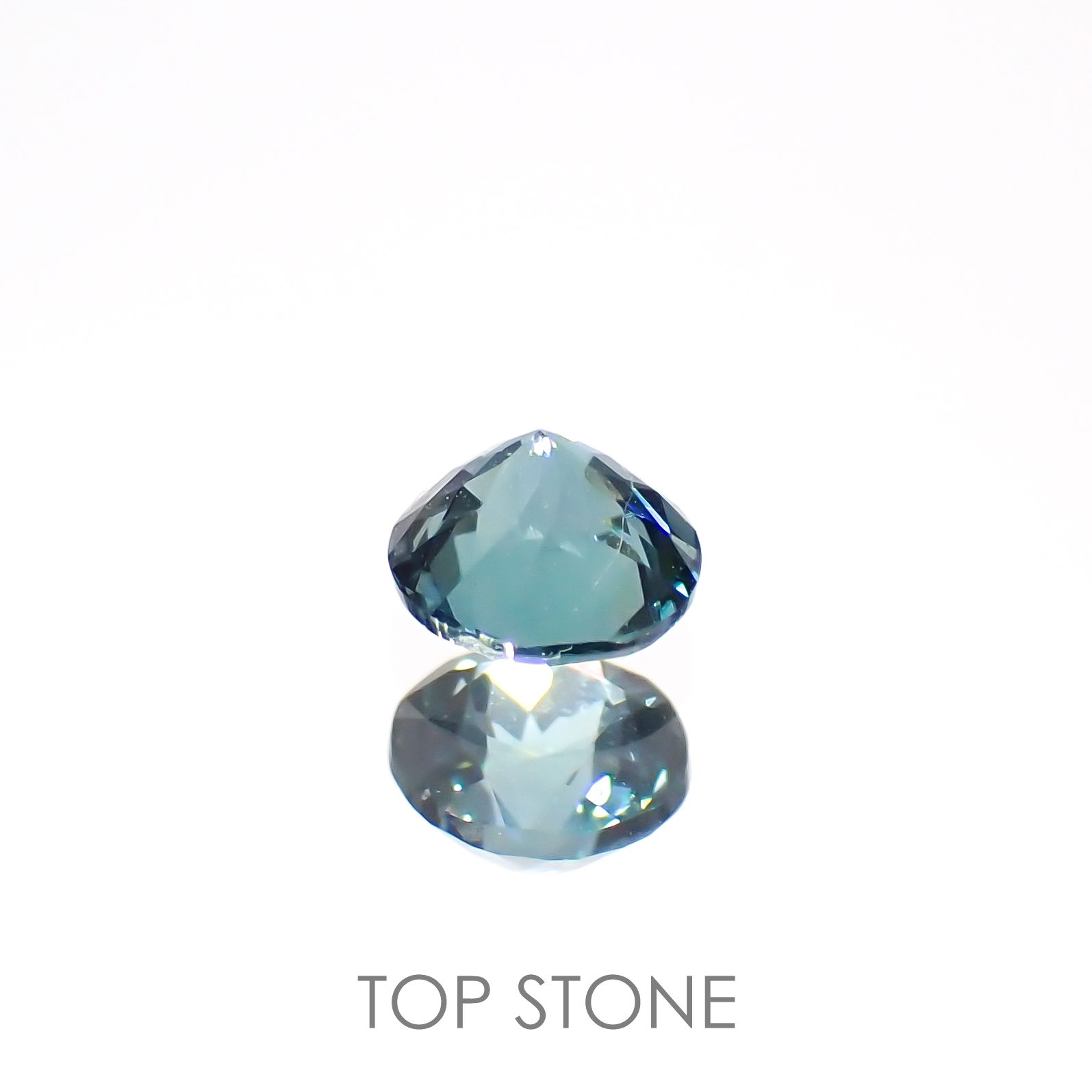 ラグーントルマリン(宝石名トルマリン)アフガニスタン産 0.26ct 識別済[220515842]3.9x3.8mm前後