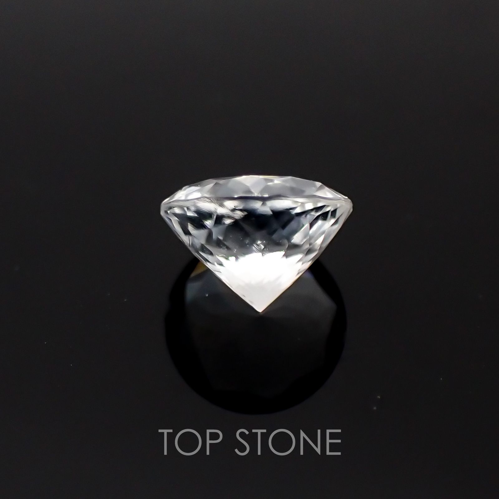 ハイアライトオパール メキシコ産 ルース 0.62ct[21048254]6.1×6.1mm前後