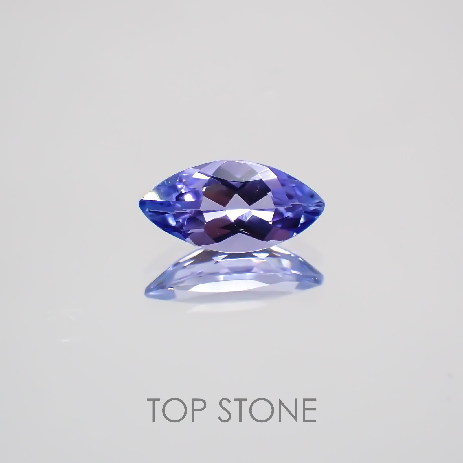 タンザナイト(宝石名タンザナイト) タンザニア産 0.47ct 識別済[210210063]7.6×3.7mm前後