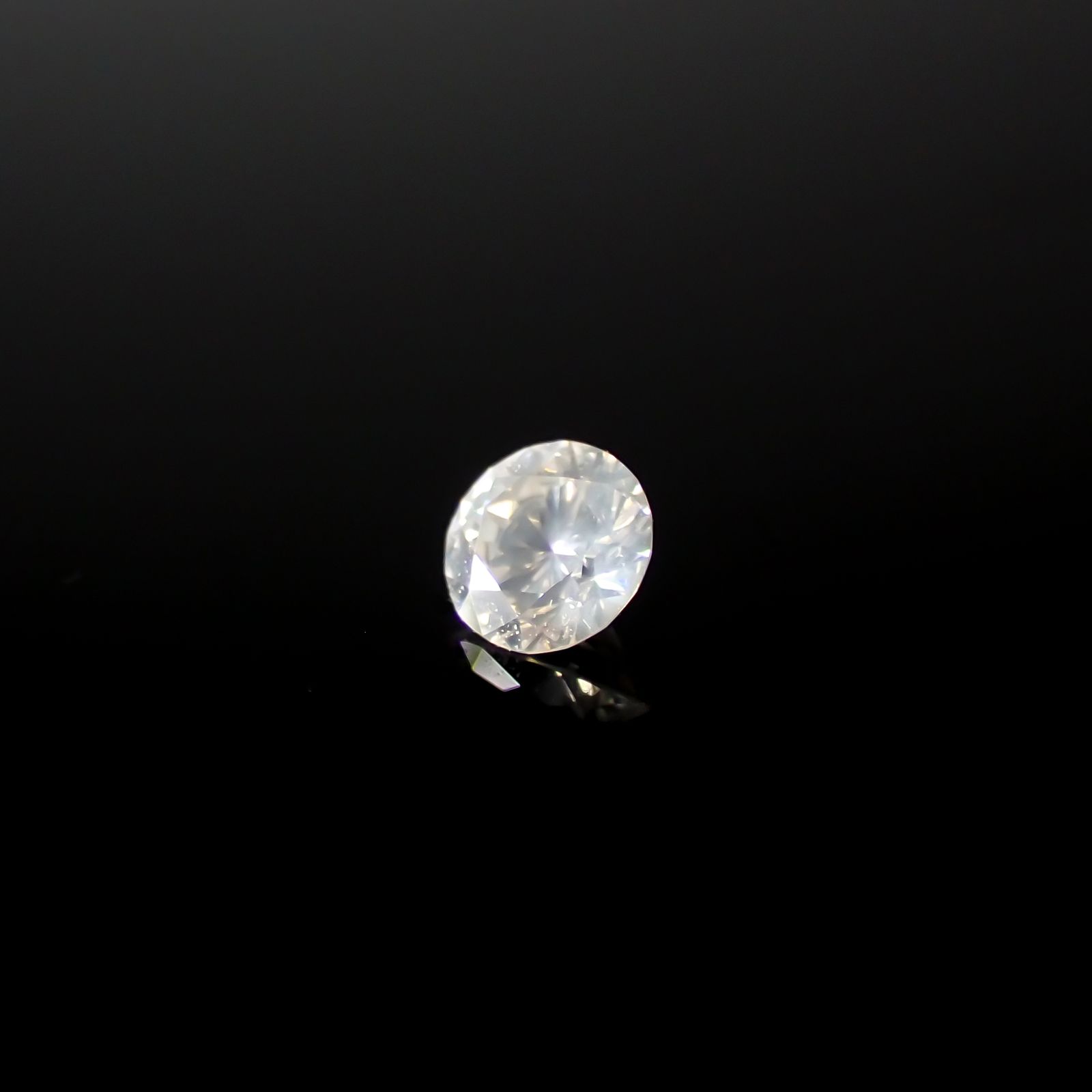 シルキーダイヤモンド SI-VS 0.074ct[240326610]2.6x2.6mm前後