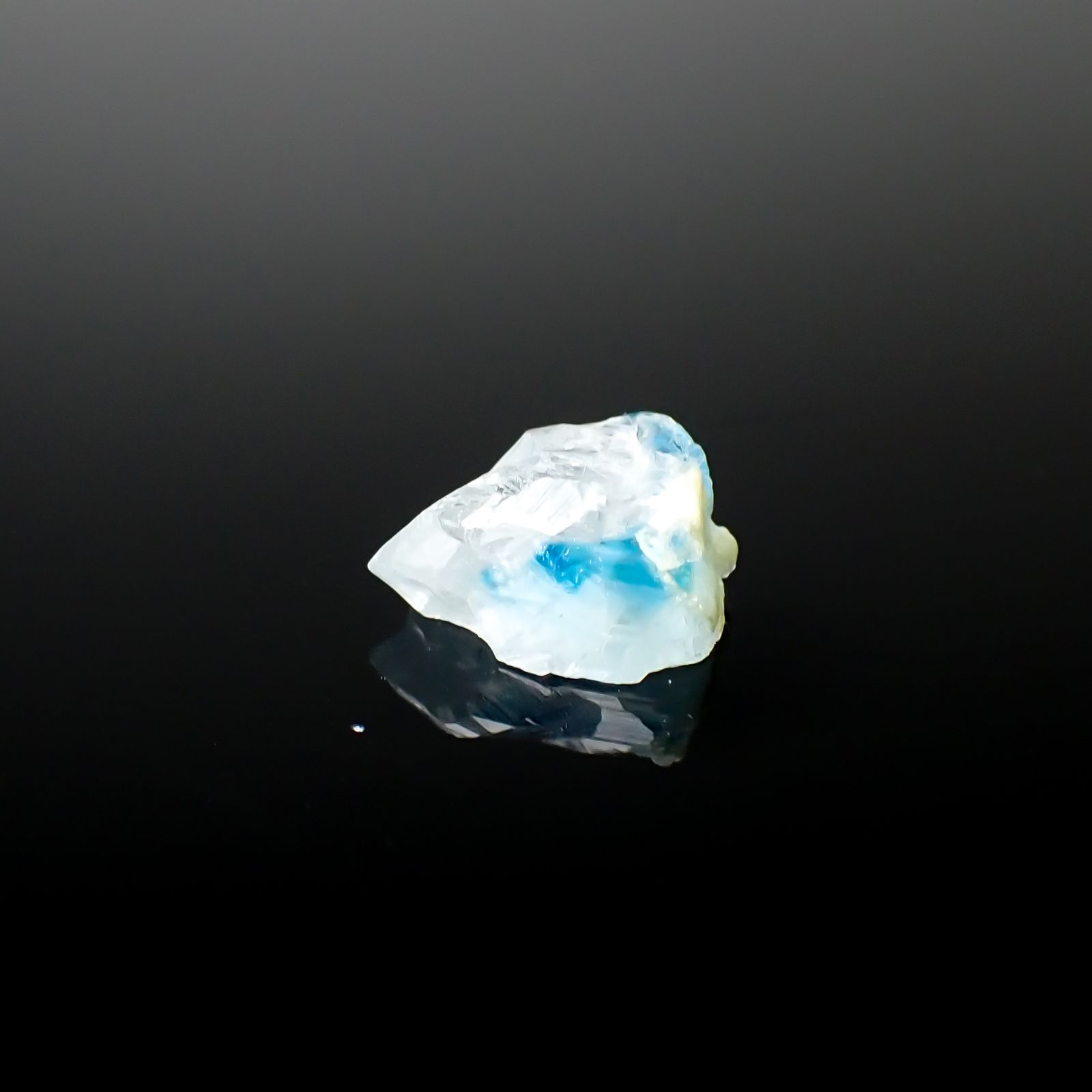 ユークレース【Euclase】ブラジル産 | PEANUTS MINERALS