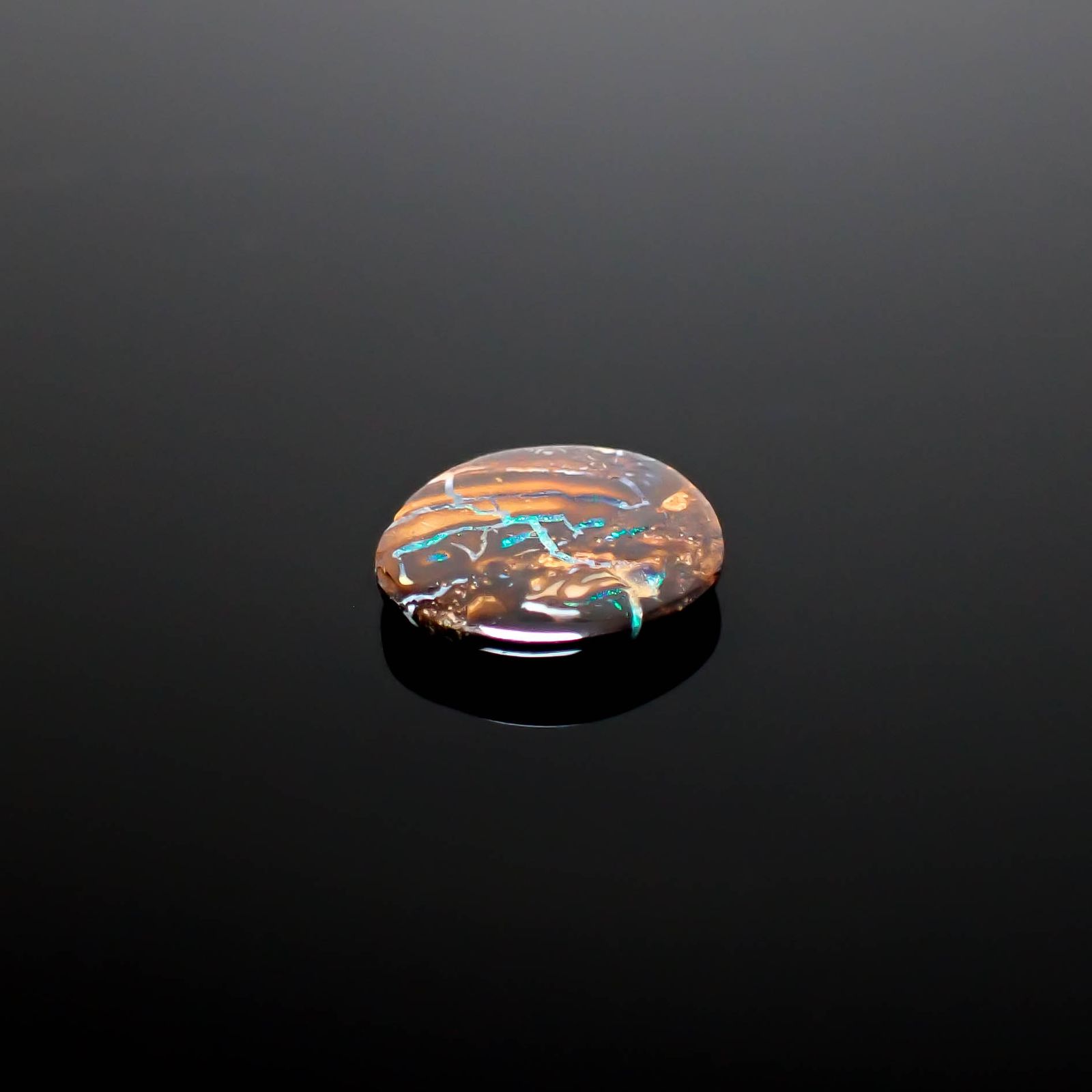 ボルダーオパール オーストラリア産 1.90ct [250330122]10.6x9.2mm前後