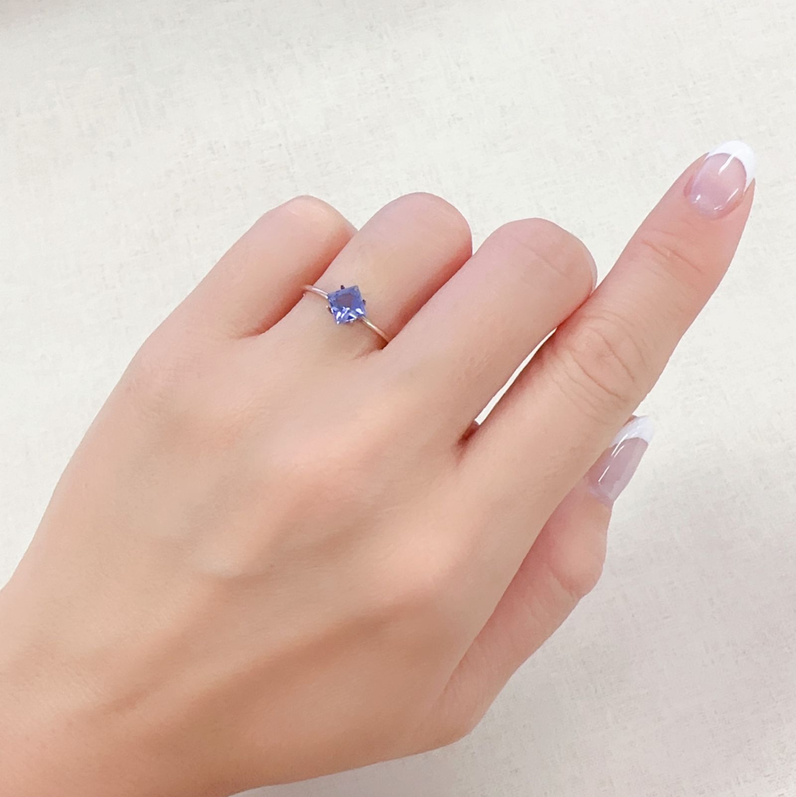 ◇プリンセスカット◇タンザナイト(宝石名タンザナイト)タンザニア産 0.60ct 識別済[230723008]4.9x4.9mm前後