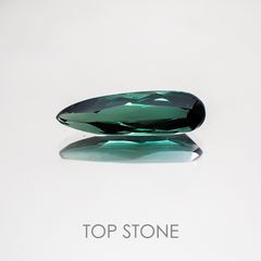グリーントルマリン(宝石名グリーン・トルマリン) ブラジル産 1.30ct 識別済[20021962]14.3×4.3mm前後
