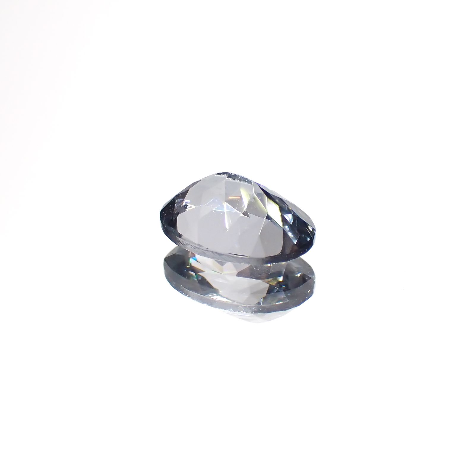 グレースピネル タンザニア産 0.89ct[230421547]6.9x5.1mm前後