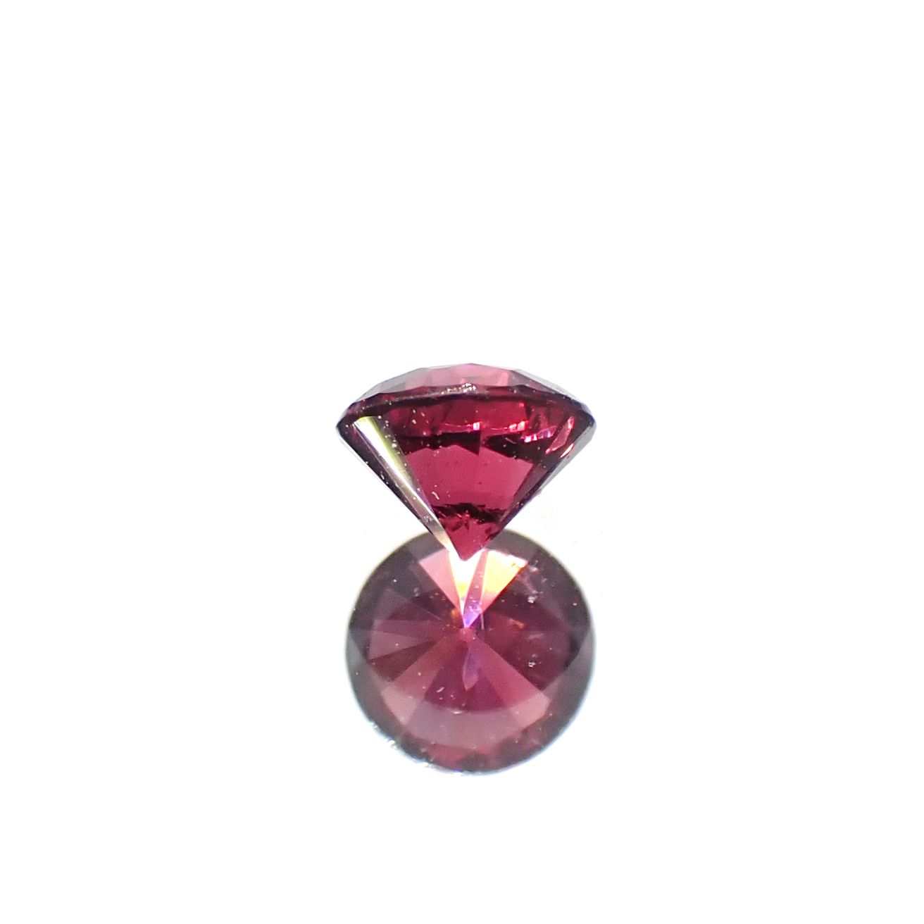 レッドスピネル ビルマ産 0.17ct[240728575]3.3x3.3mm前後
