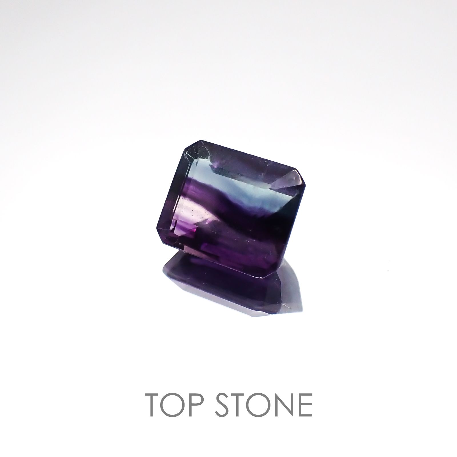 バイカラーフローライト ブラジル産 ルース 5.47ct[20128503]10.9×8.9mm前後
