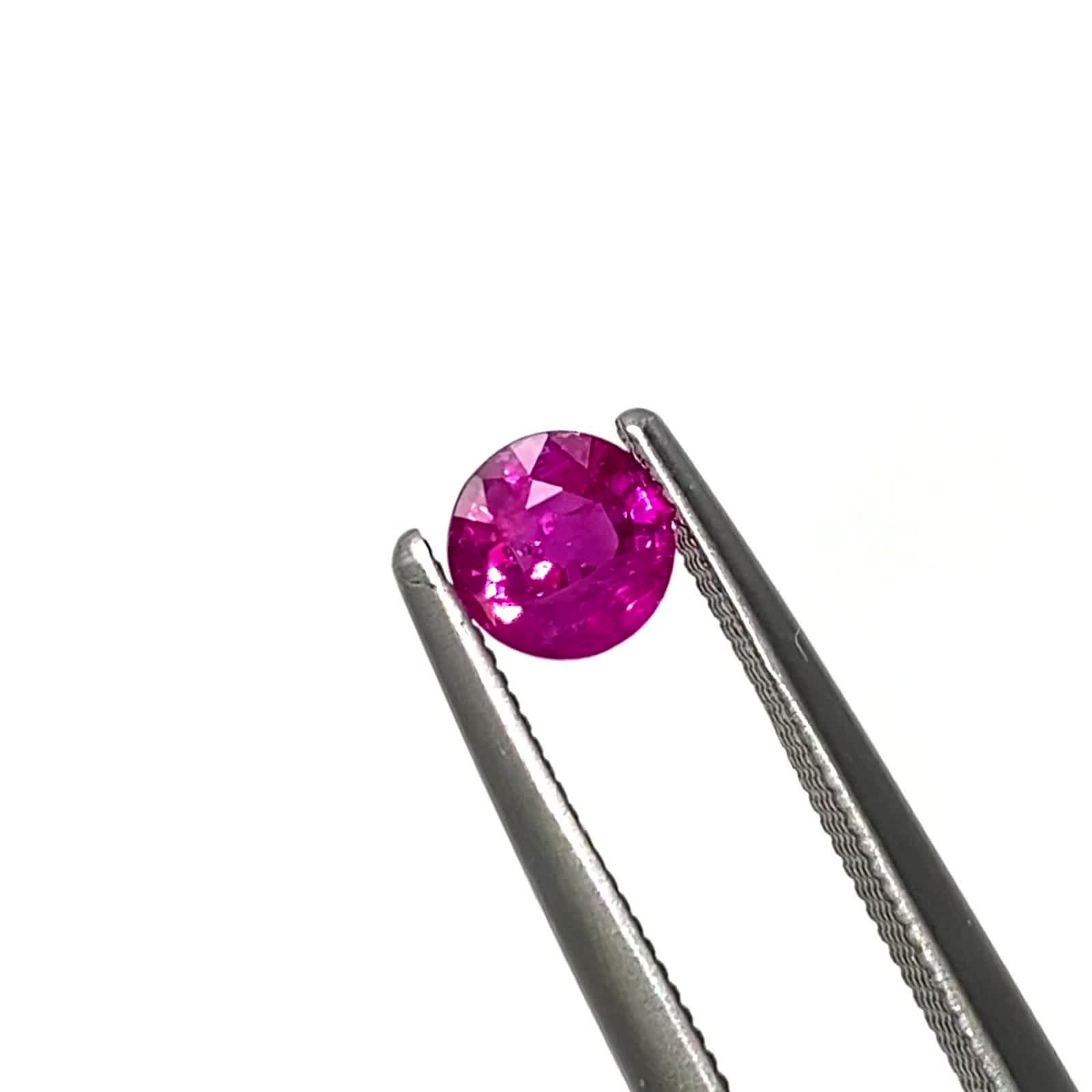 ルビー 非加熱 ビルマ産 0.49ct[240628052]4.5x4.5mm前後 | TOP STONE(トップストーン)