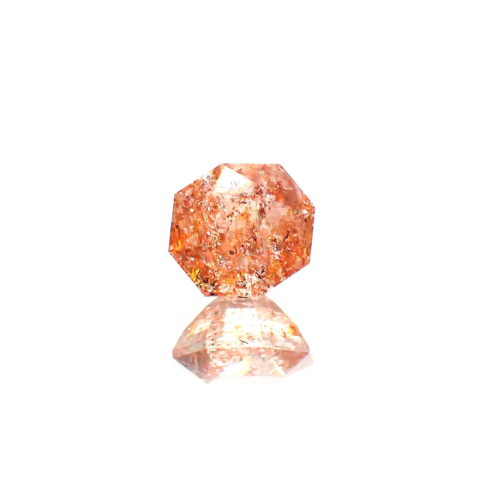 ◇オクタゴンカット◇イリュージョンサンストーン インド産 0.56ct / 5.2x4.8mm前後 [260215492]