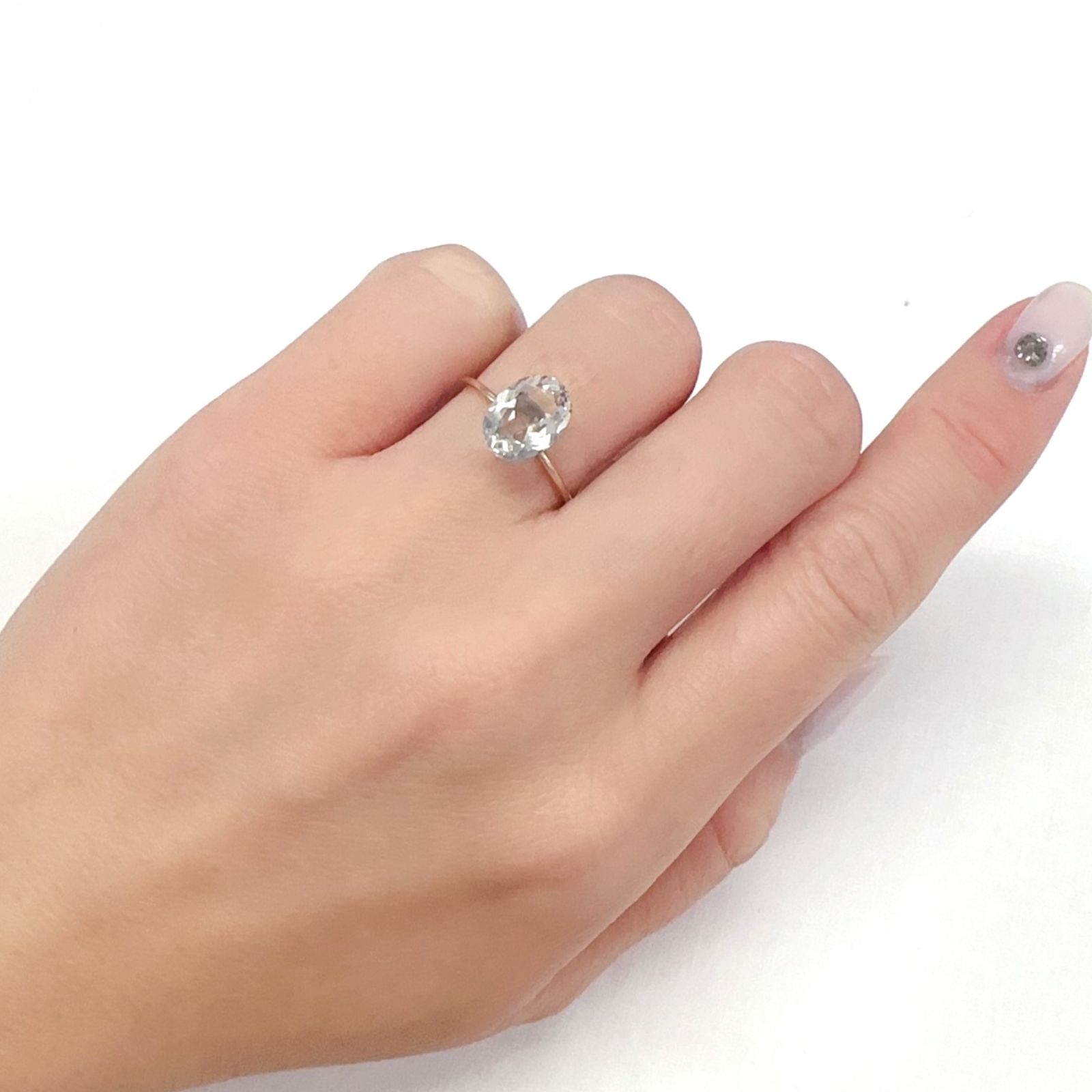 含バリウム・サニディン(宝石名サニディン)ドイツ産 1.79ct 識別済[231224974]9.8x7.1mm前後