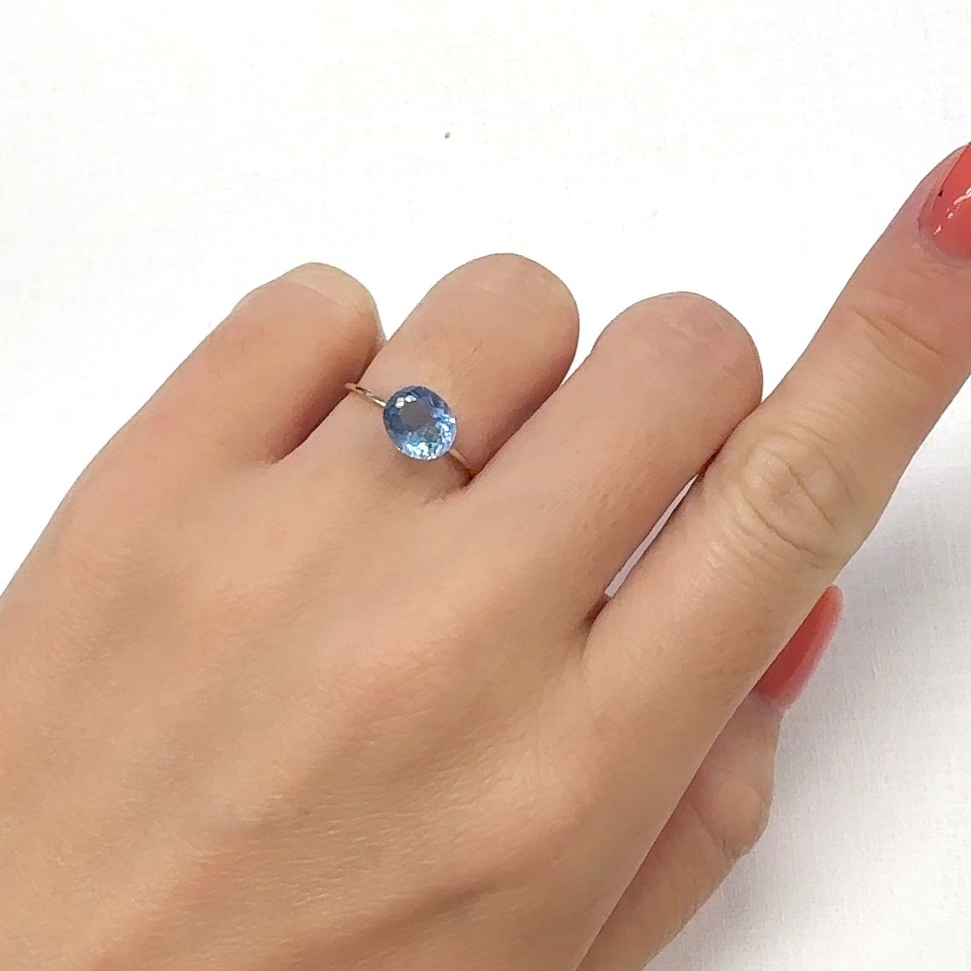 アパタイト フルオレッセンス ジンバブエ産 1.46ct[240929093]7.8x6.6mm前後
