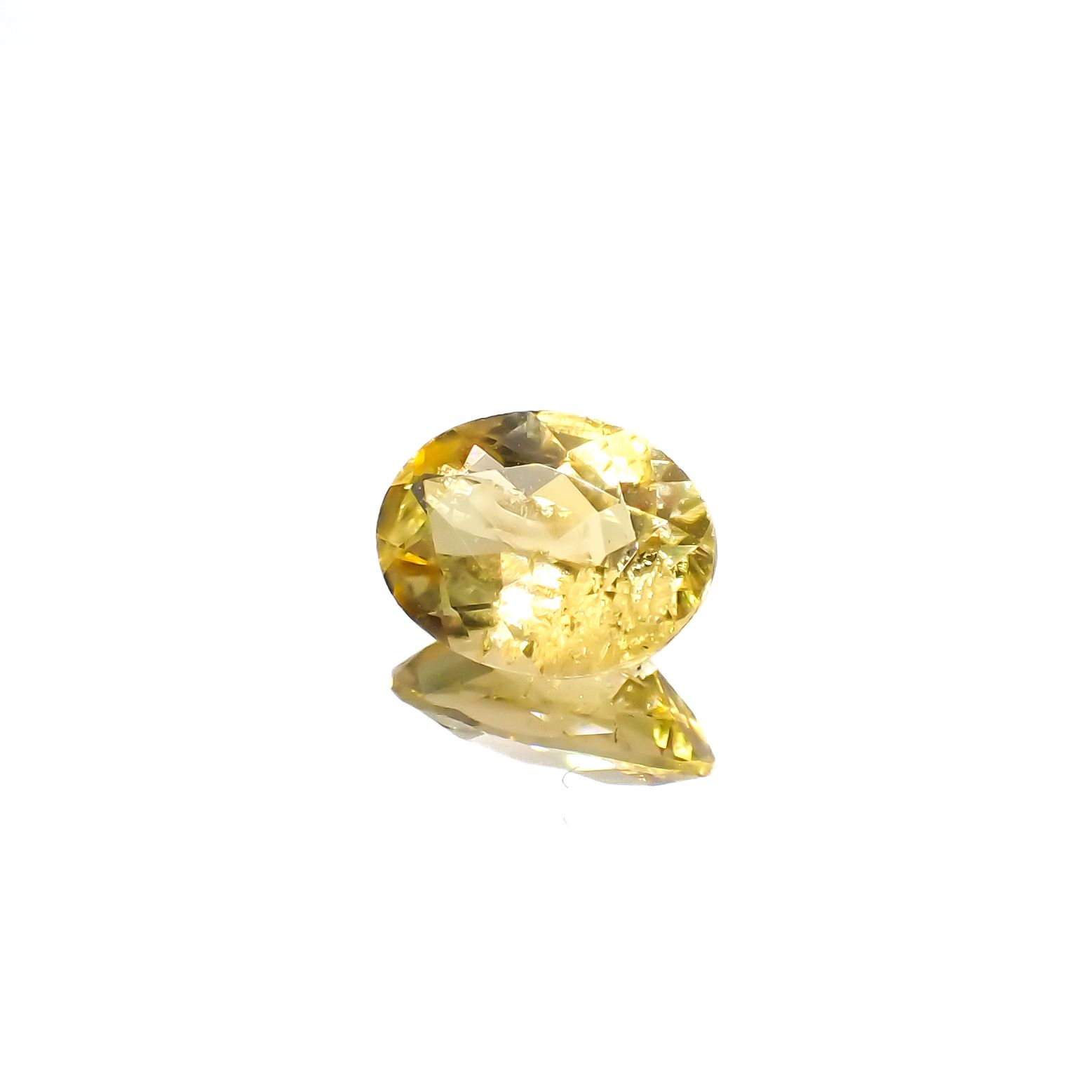 コンドロダイト(宝石名コンドロダイト)タンザニア産 1.234ct ソ付(彩珠)[231225226]8.2x6.2mm前後
