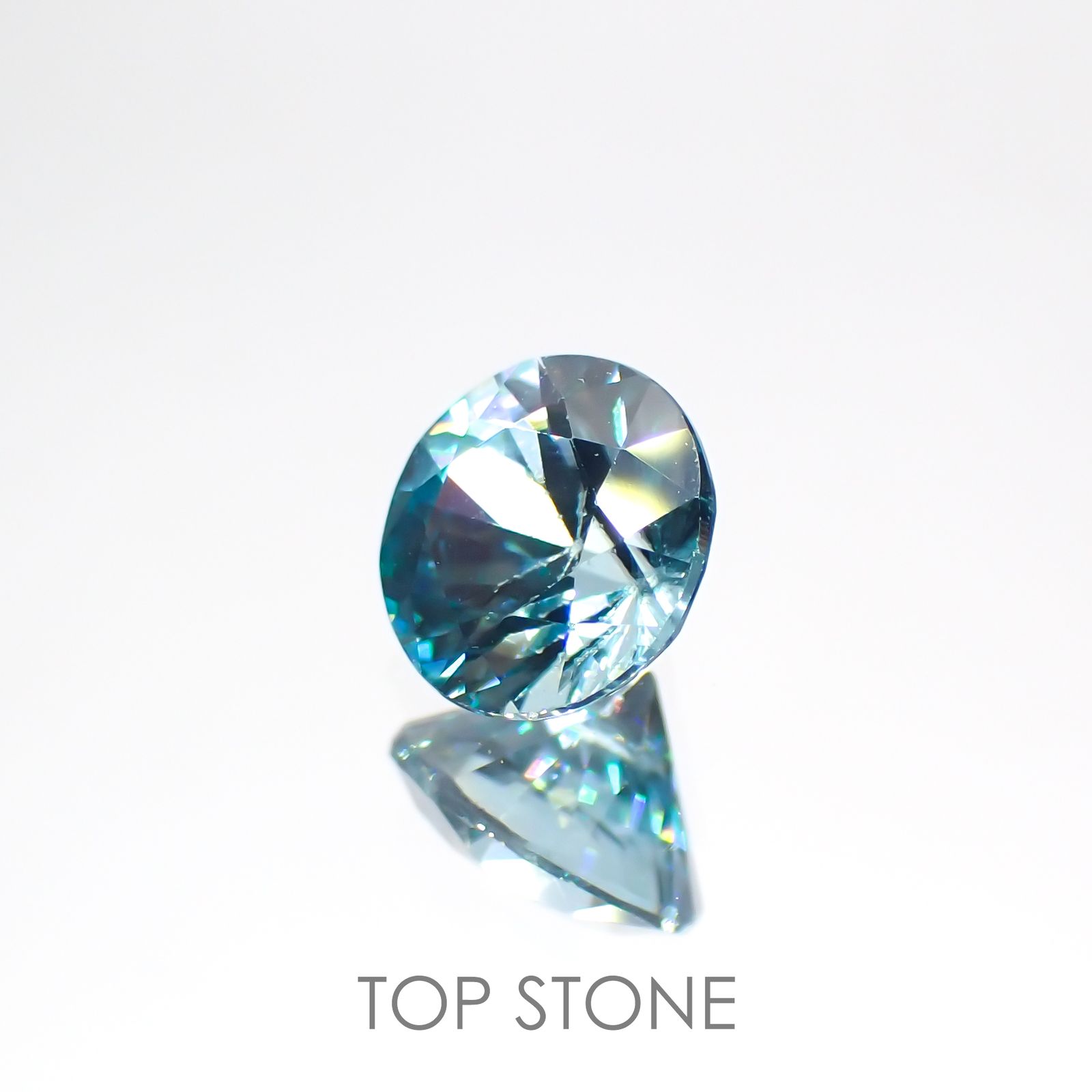ブルージルコン(宝石名ジルコン) カンボジア産 1.33ct 識別済[20063100]6×6mm前後