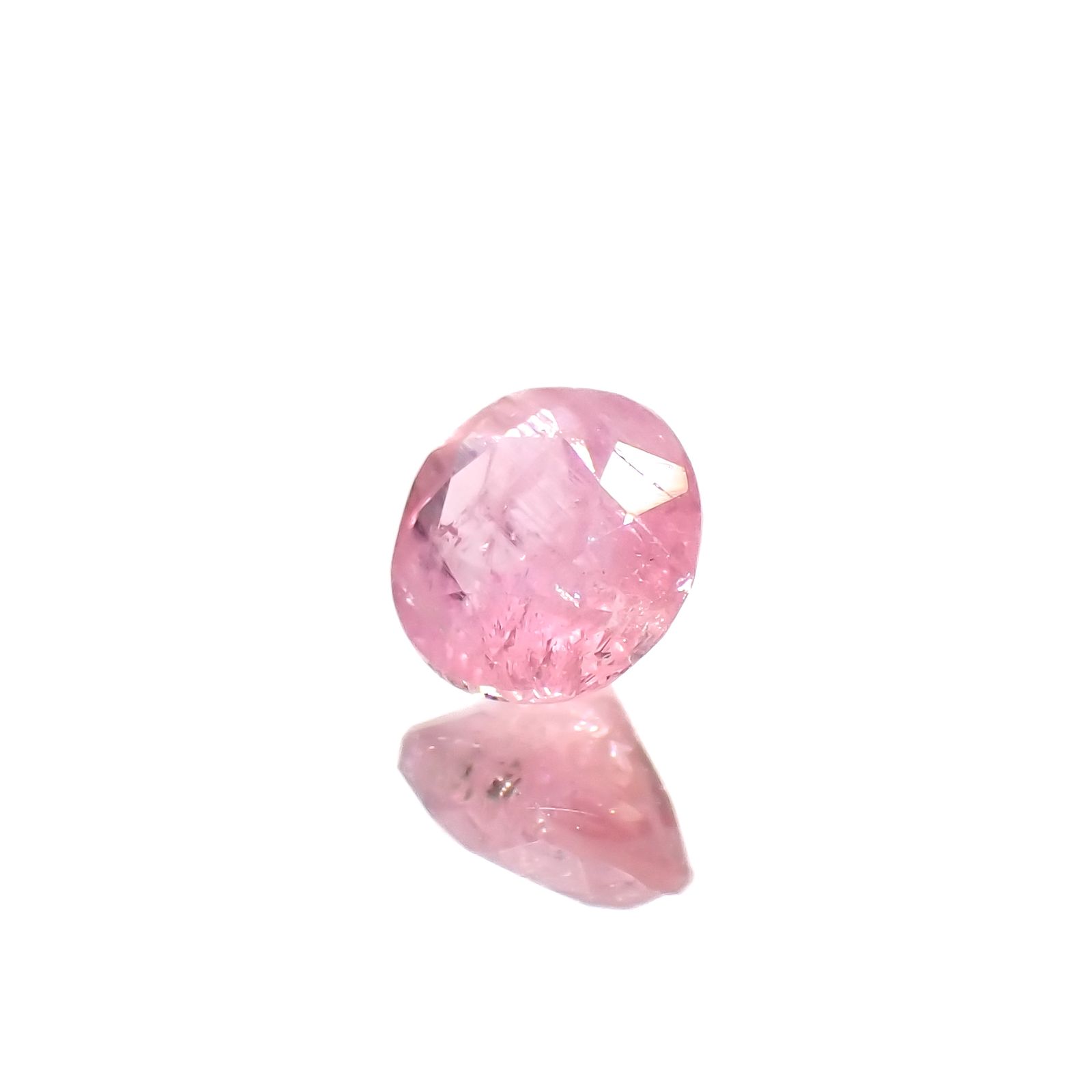 ペツォッタイト(ラズベリル)(宝石名ペツォッタイト)マダガスカル産 0.24ct 識別済[231023737]3.9x3.8mm前後