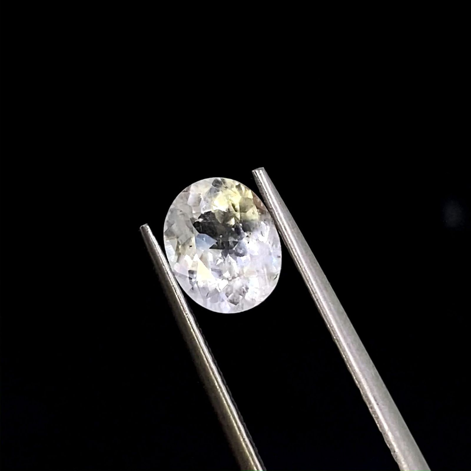 【マダガスカル産】フェナカイト フェナカイト(宝石名フェナカイト)マダガスカル産 1.17ct 識別済