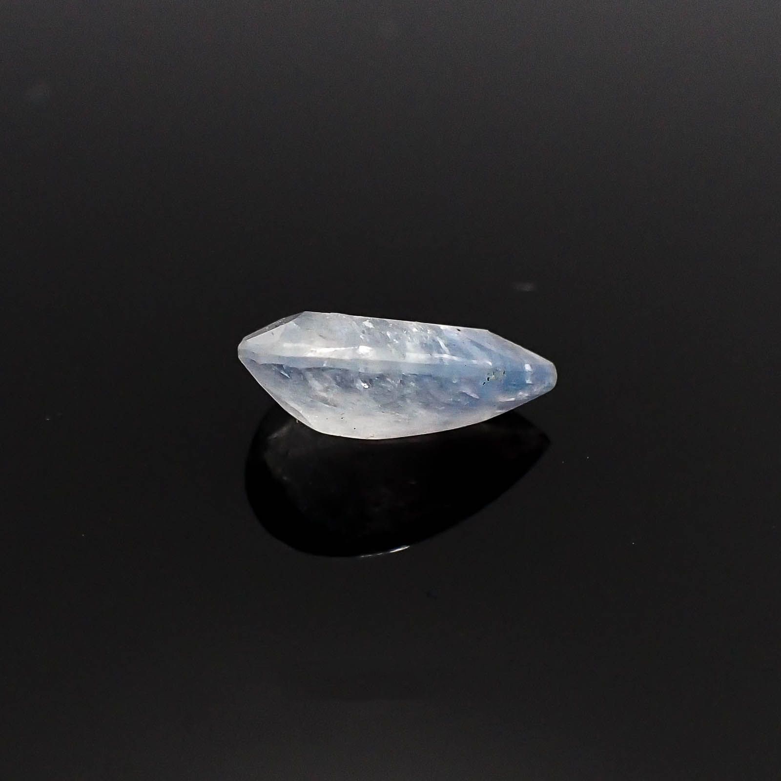 ユークレース ブラジル産 ルース 0.93ct[20084549]8.5×5.4mm前後