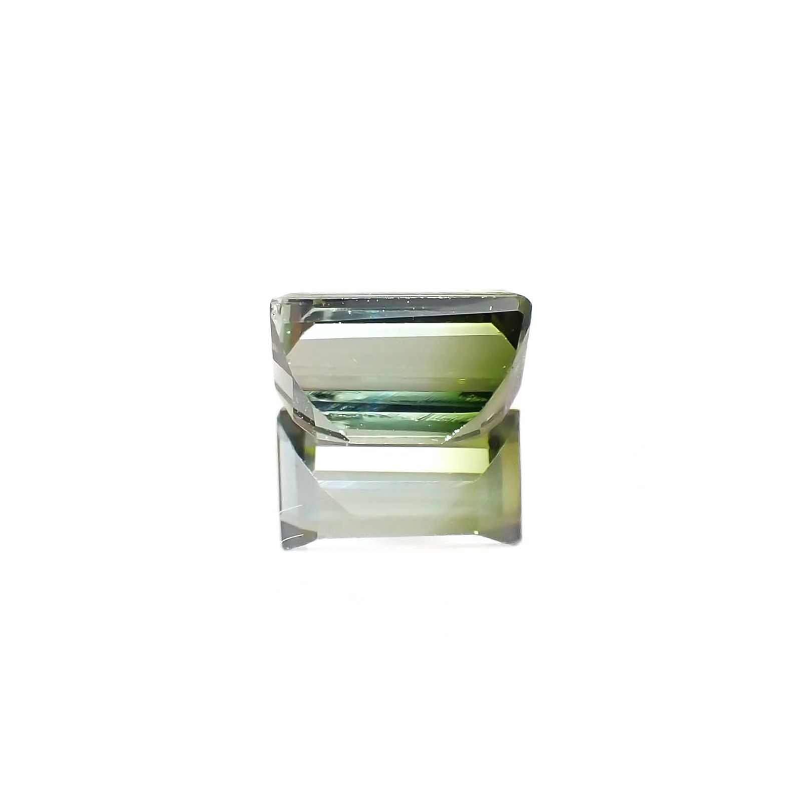 バイカラートルマリン コンゴ民主共和国産 1.39ct[230220536]7.5x4.4mm前後