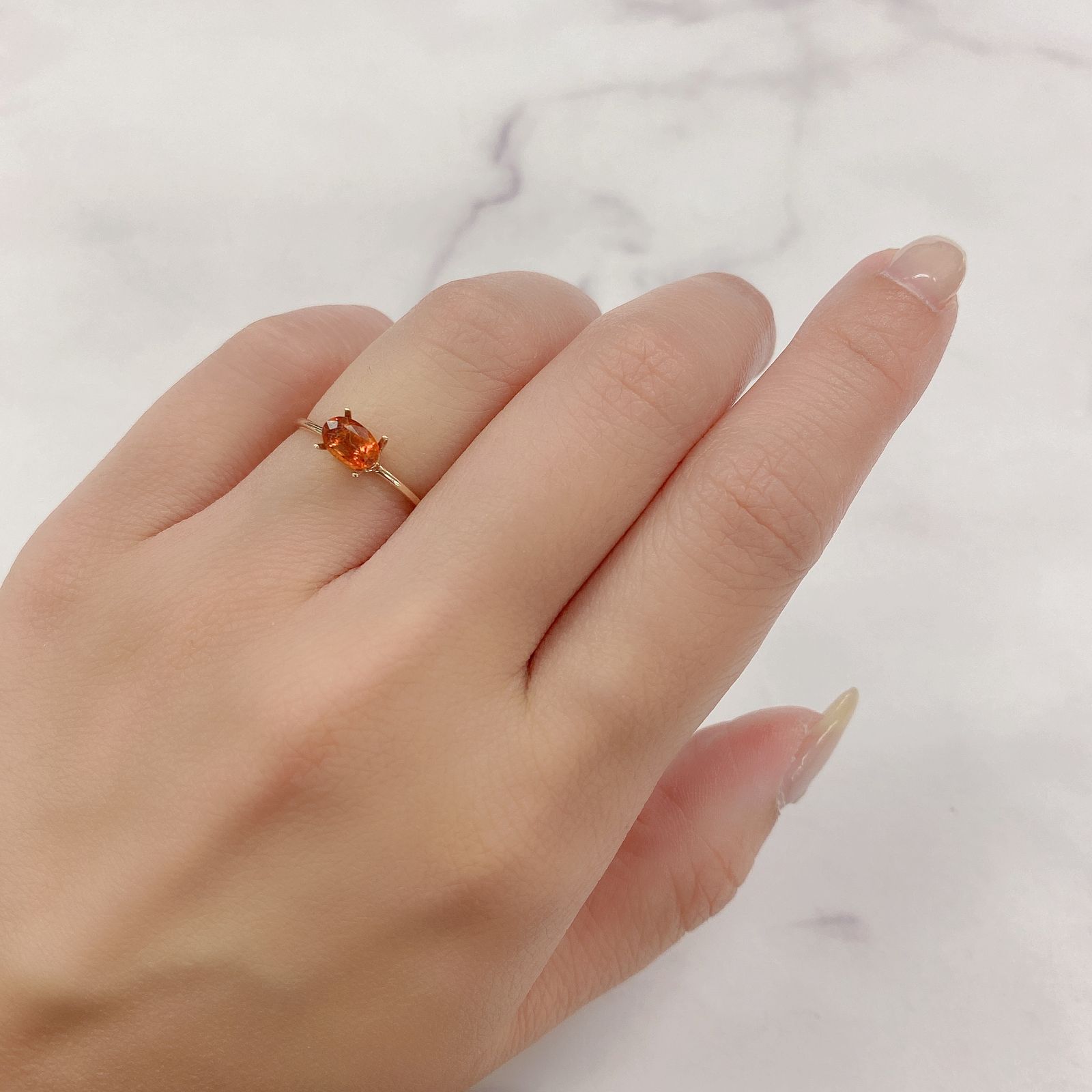 オレンジカイヤナイト宝石名カイヤナイト)ネパール産 0.70ct 識別済[210310579]6.1×4.1mm前後