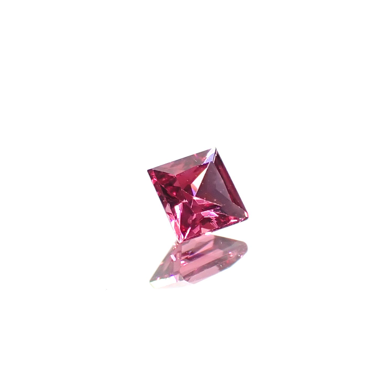 ◇プリンセスカット◇ホットピンクスピネル(宝石名ピンク・スピネル)タンザニア産 0.16ct 識別済[240828601]3x3mm前後